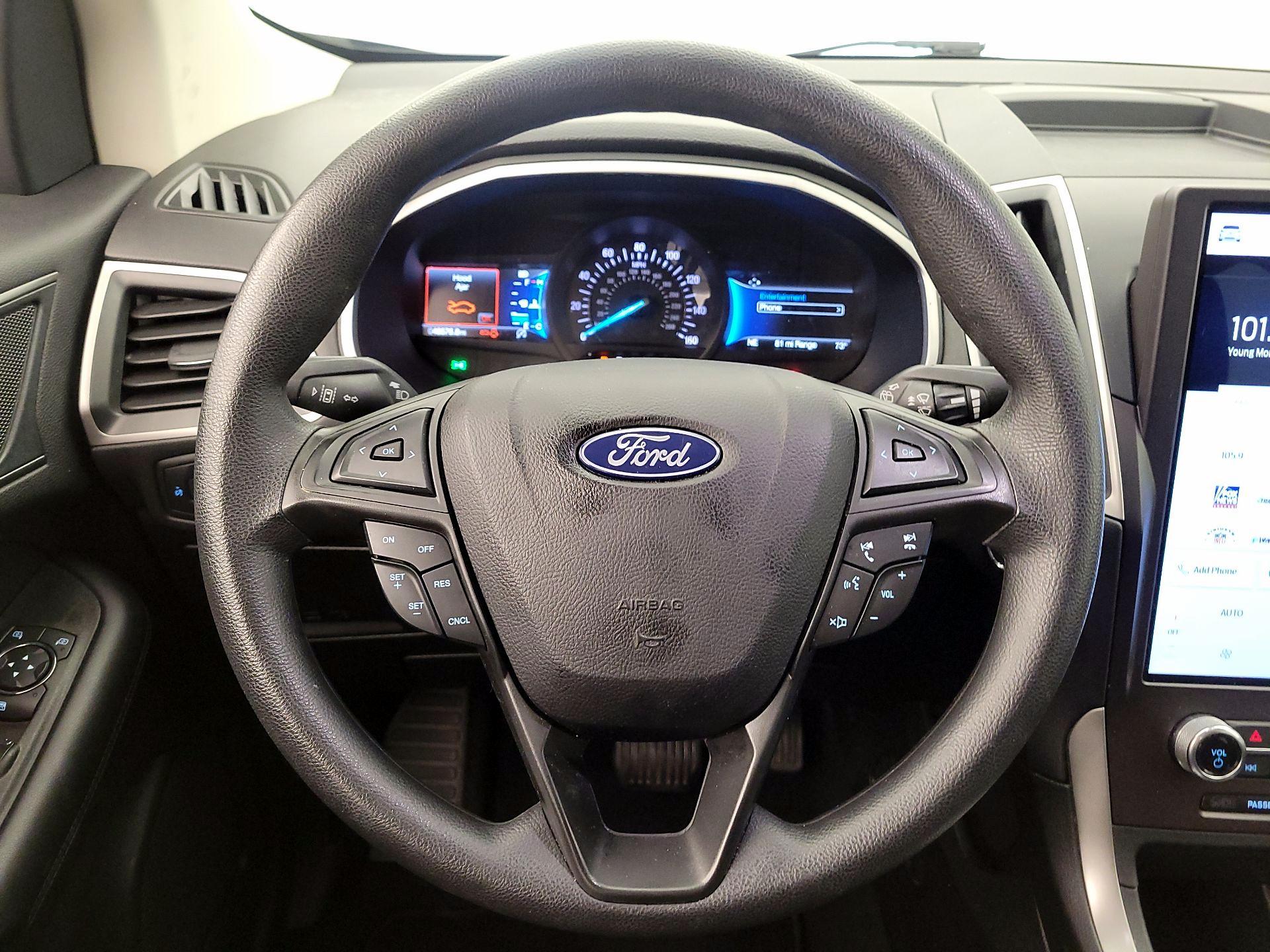 Thumbnail: 2021 Ford Edge - 10