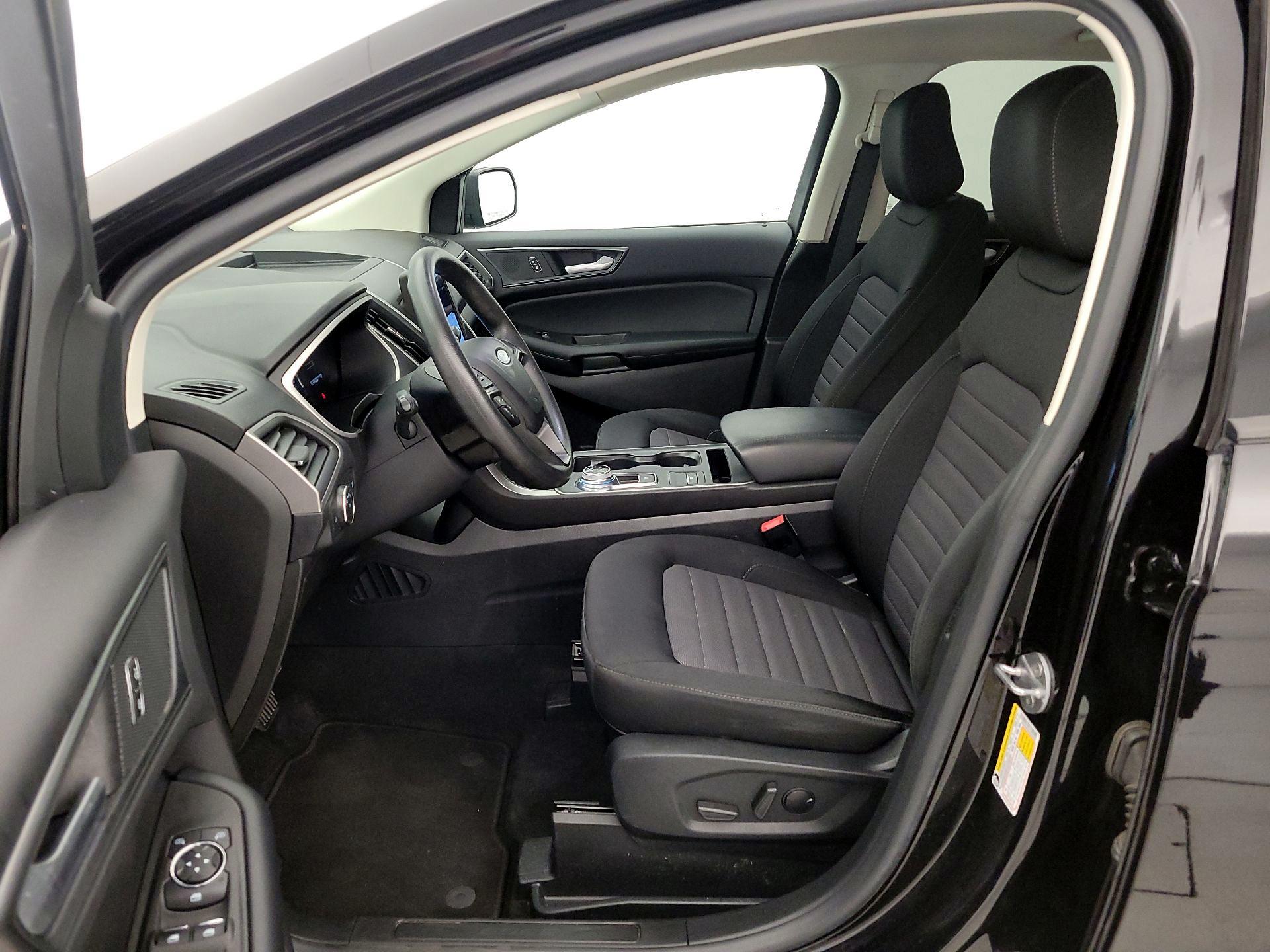 Thumbnail: 2021 Ford Edge - 11