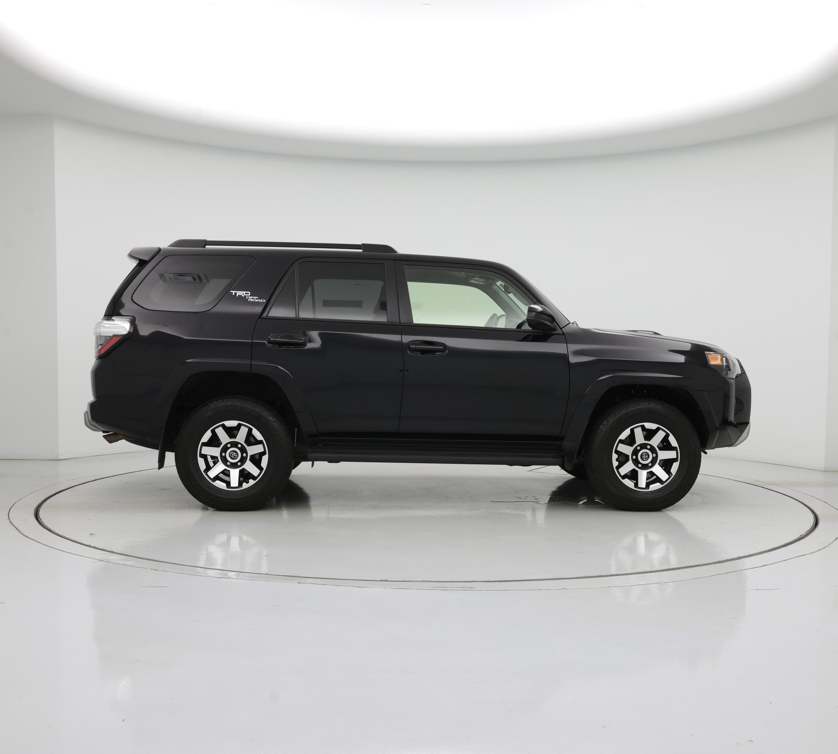 Thumbnail: 2024 Toyota 4Runner - 7