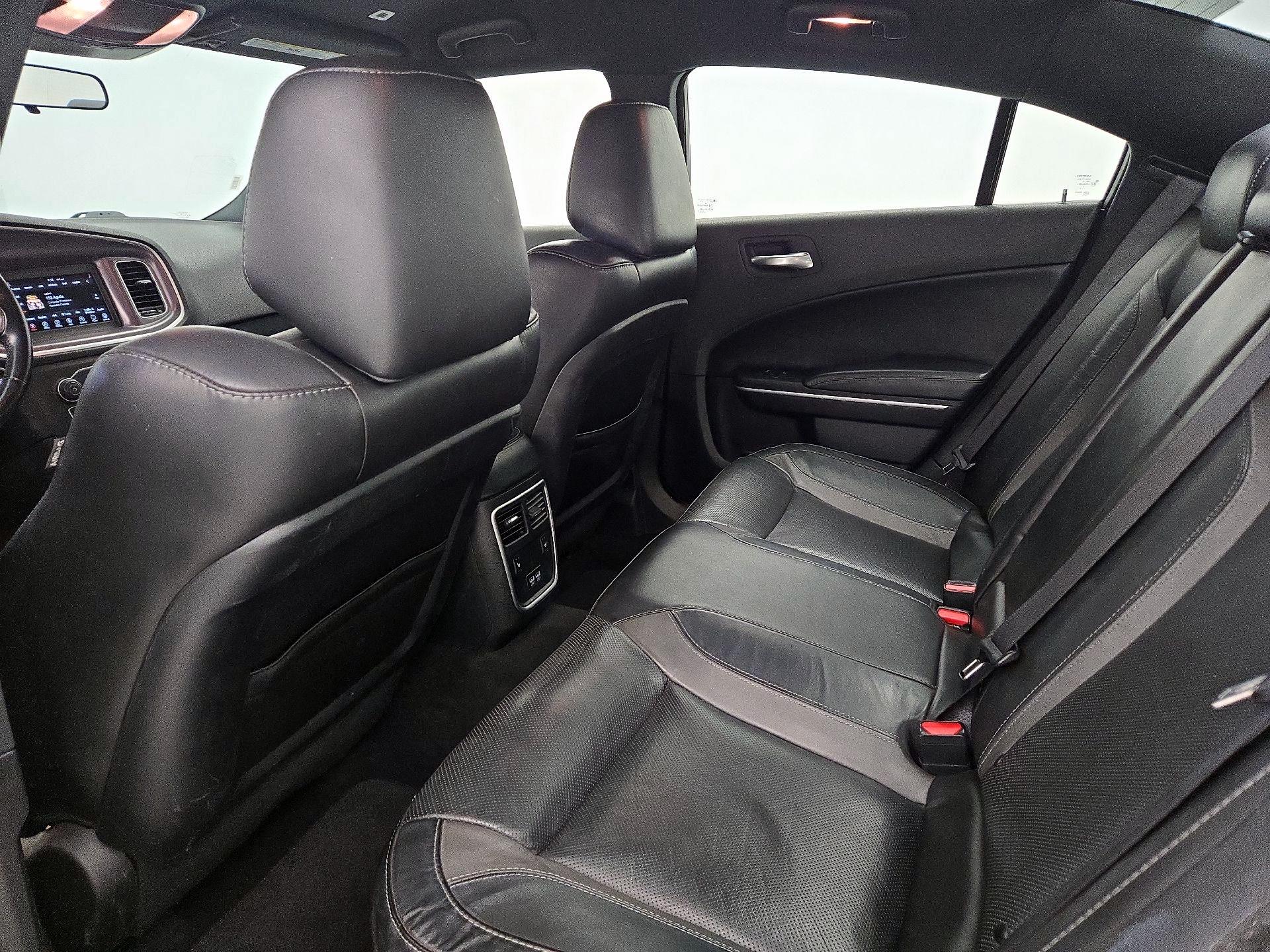 Thumbnail: 2021 Dodge Charger - 18