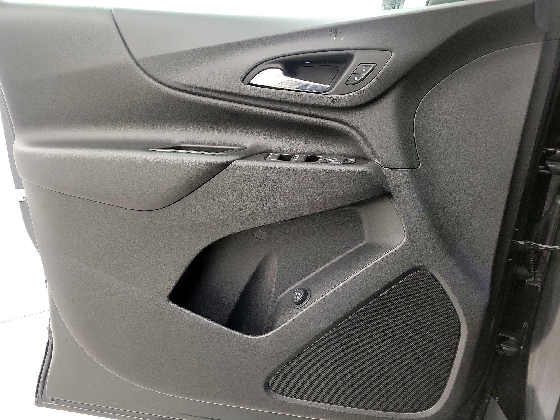 Thumbnail: 2020 Chevrolet Equinox - 12