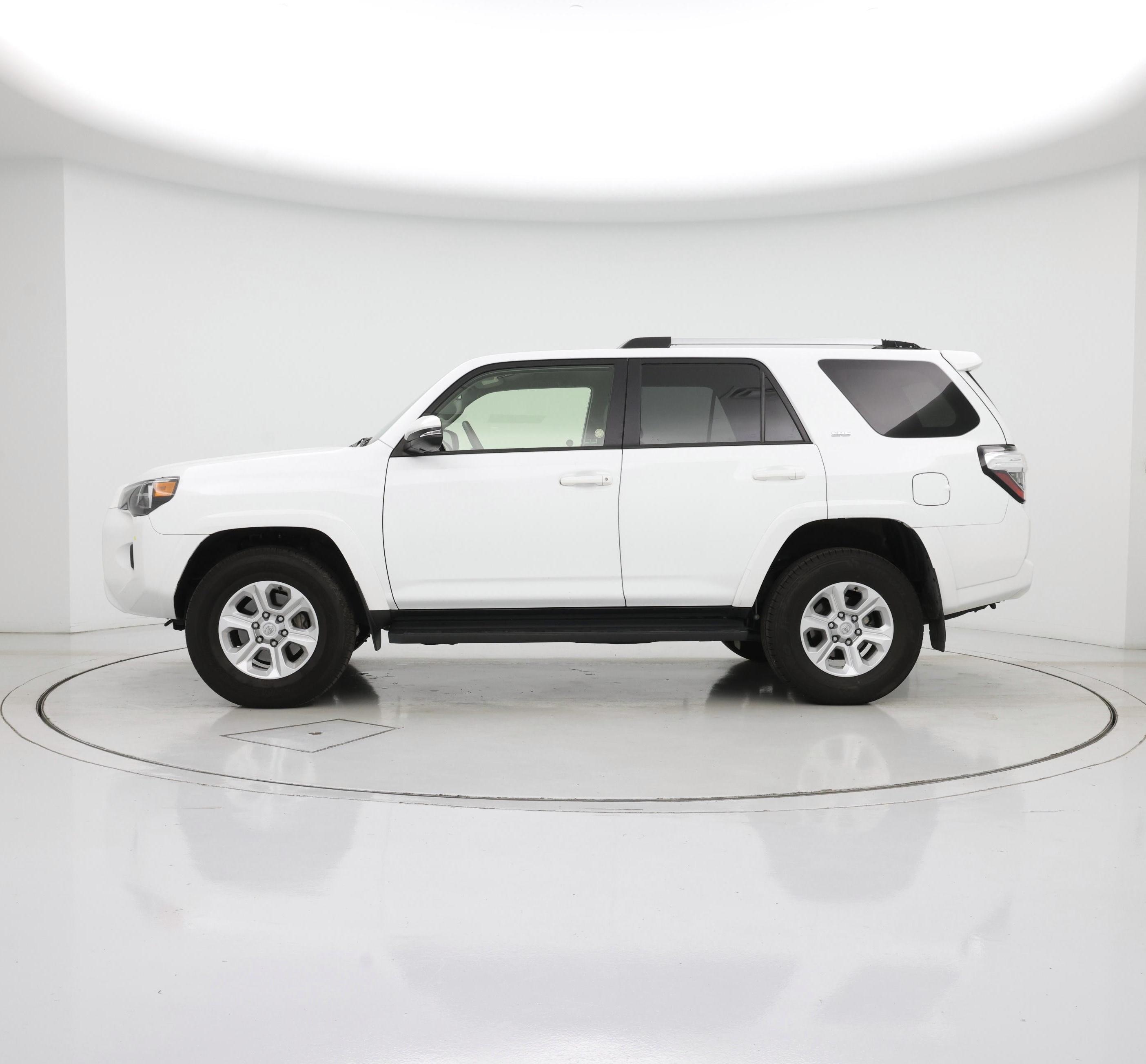 Thumbnail: 2024 Toyota 4Runner - 3