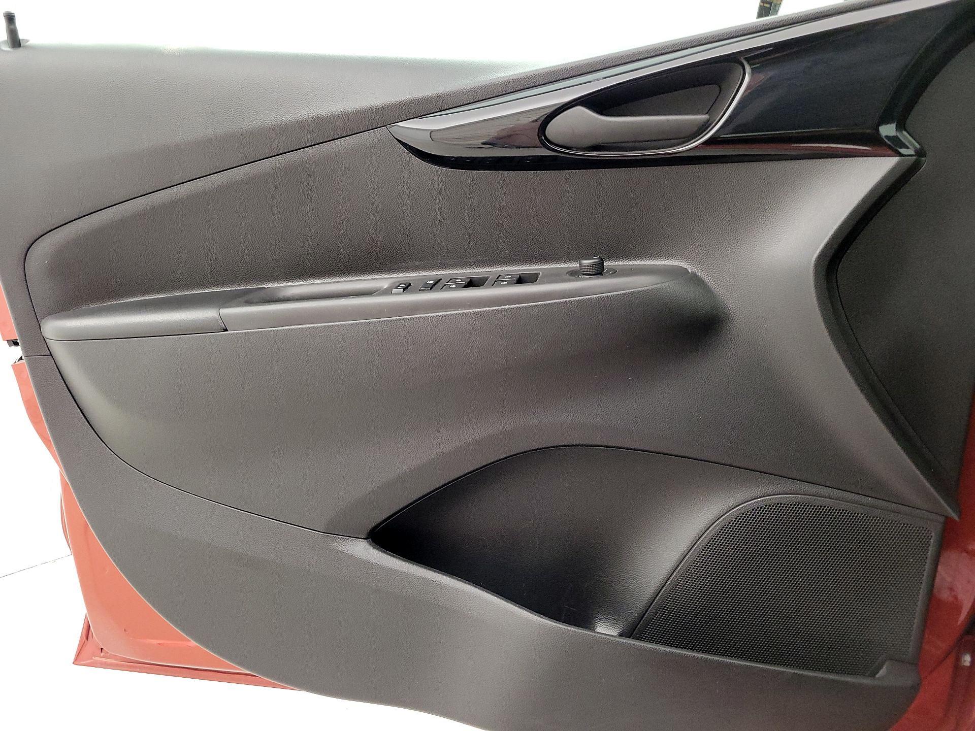 Thumbnail: 2022 Chevrolet Spark - 12