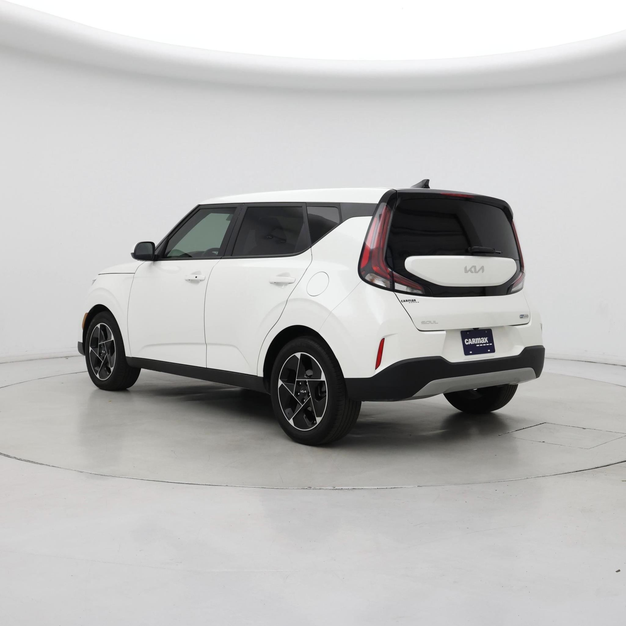 Thumbnail: 2023 Kia Soul - 2