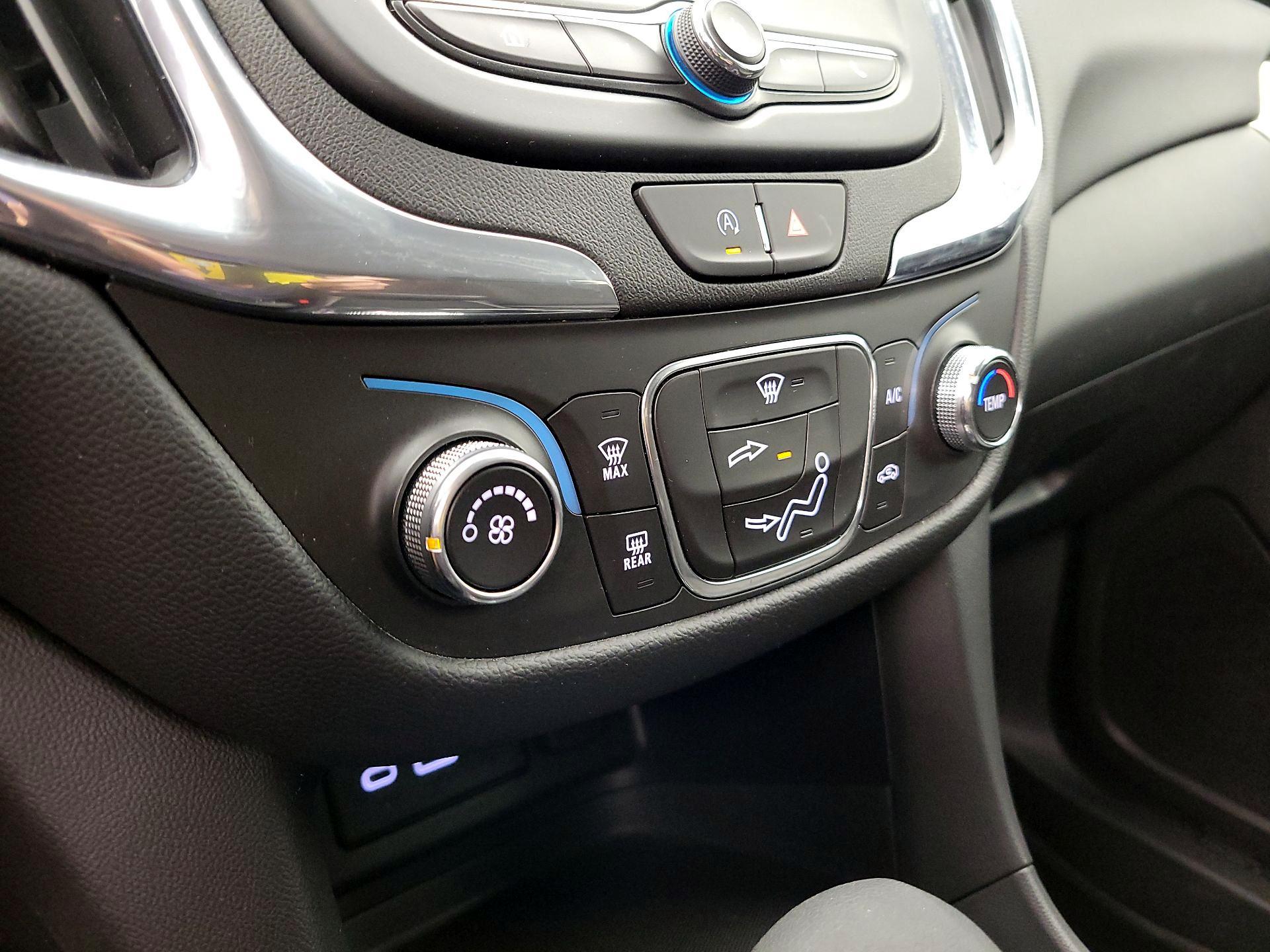 Thumbnail: 2023 Chevrolet Equinox - 16
