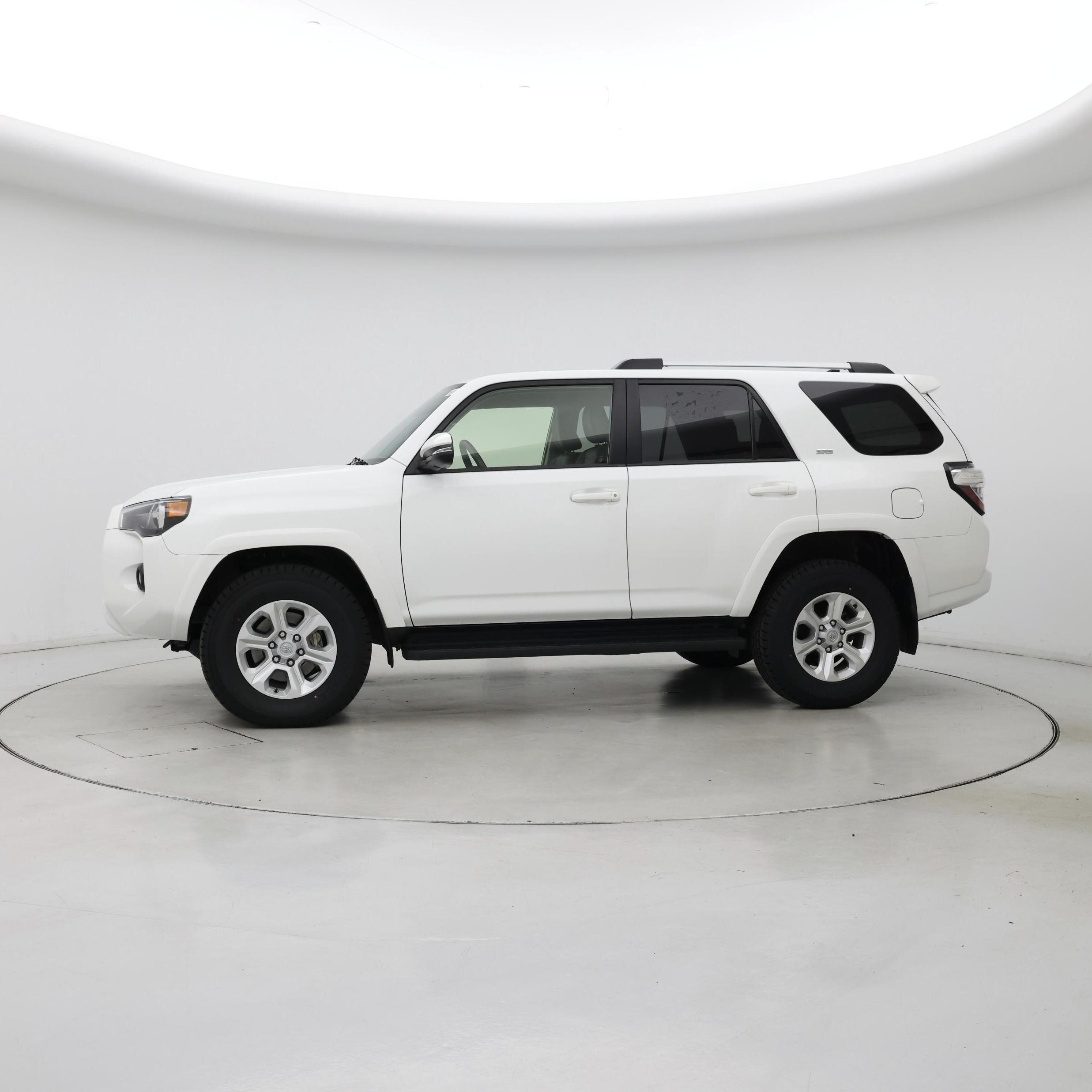 Thumbnail: 2024 Toyota 4Runner - 3