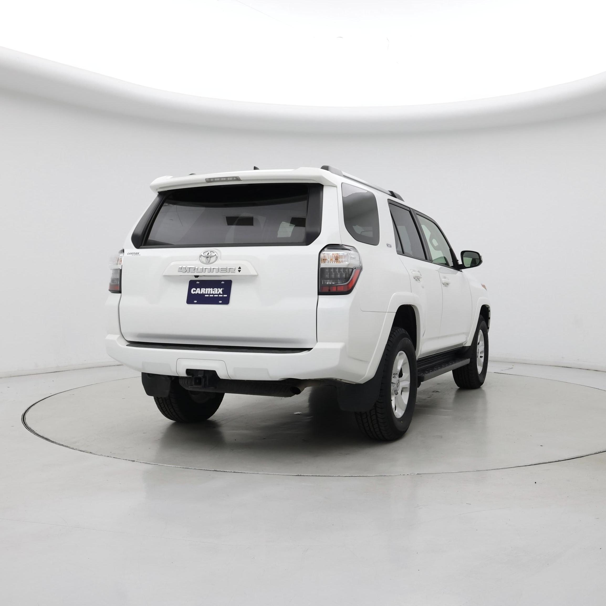 Thumbnail: 2024 Toyota 4Runner - 8