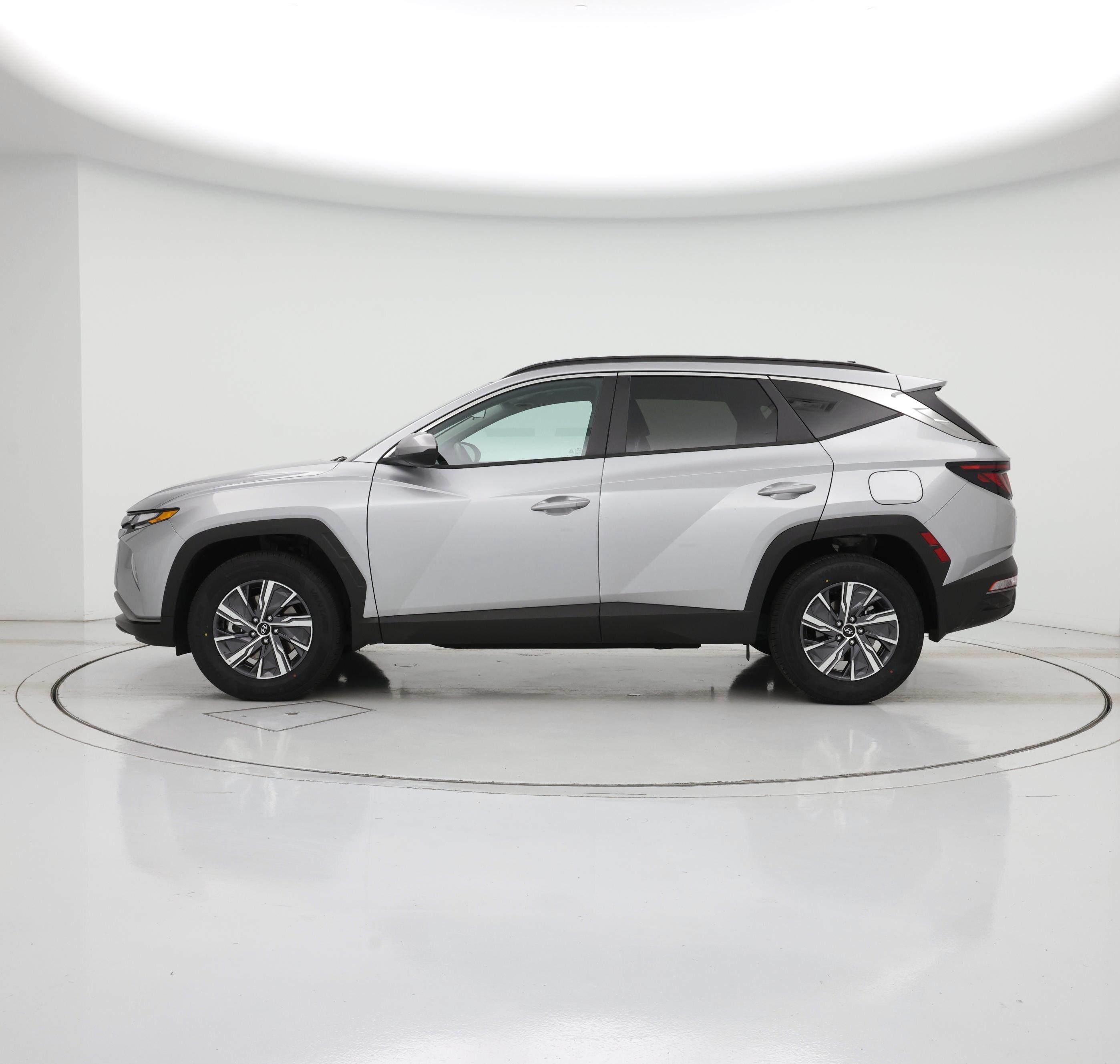 Thumbnail: 2024 Hyundai Tucson - 3