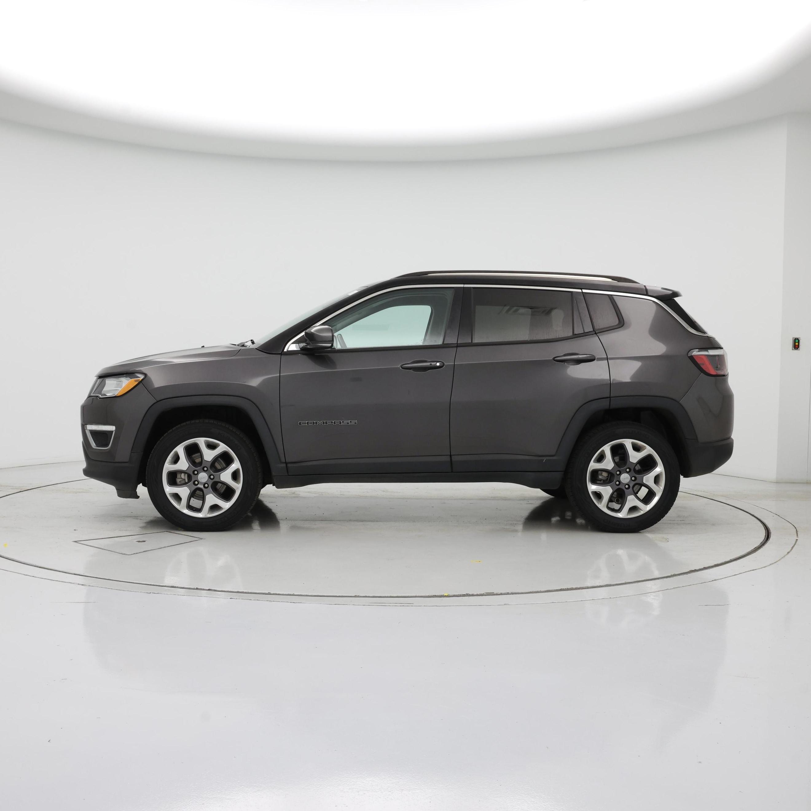 Thumbnail: 2021 Jeep Compass - 3