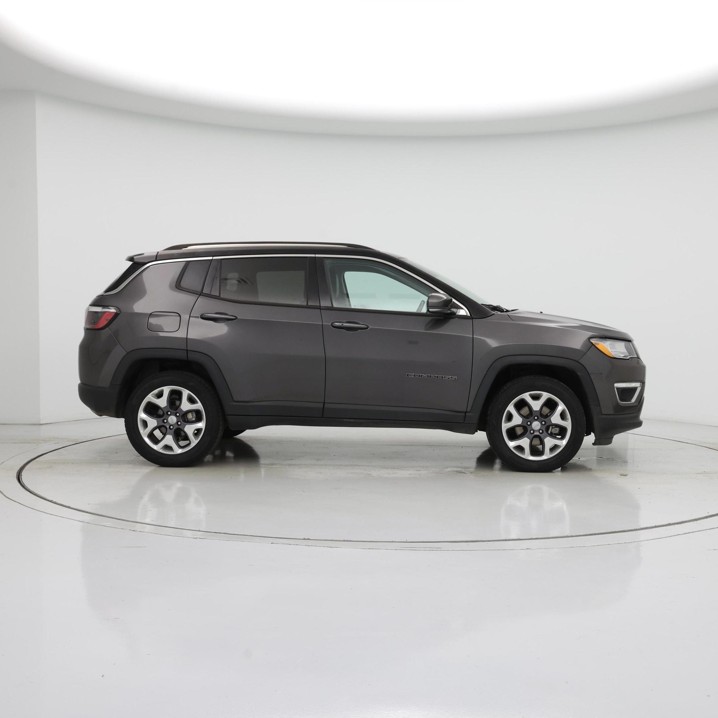 Thumbnail: 2021 Jeep Compass - 7