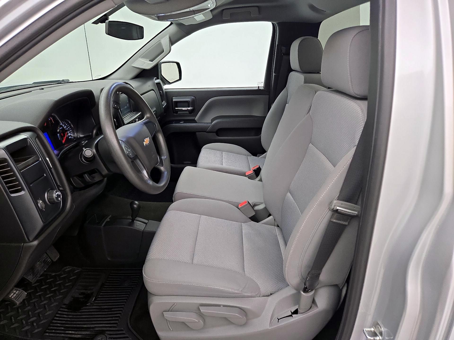 Thumbnail: 2018 Chevrolet Silverado 1500 - 11