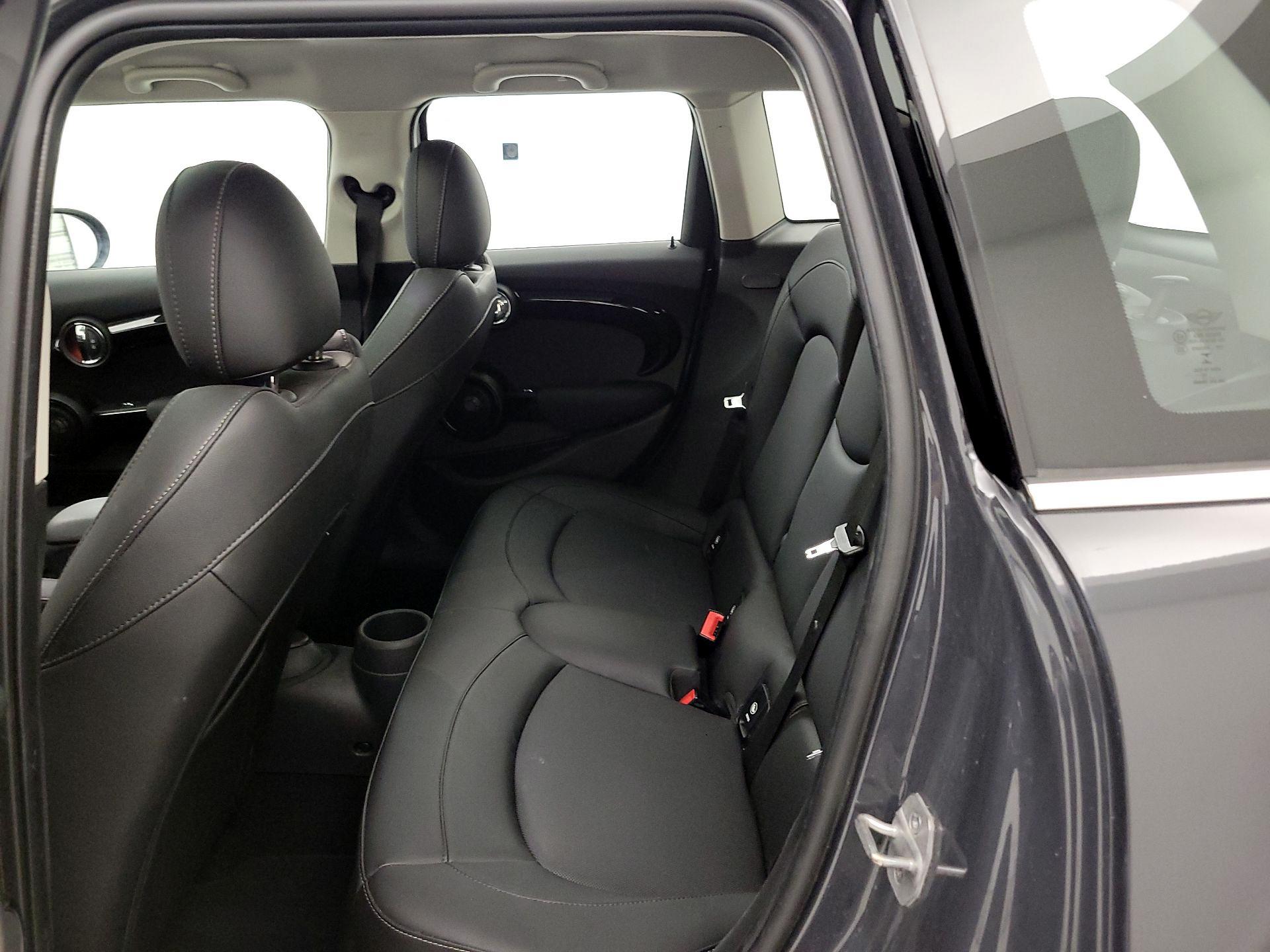 Thumbnail: 2021 MINI Cooper Hardtop - 20