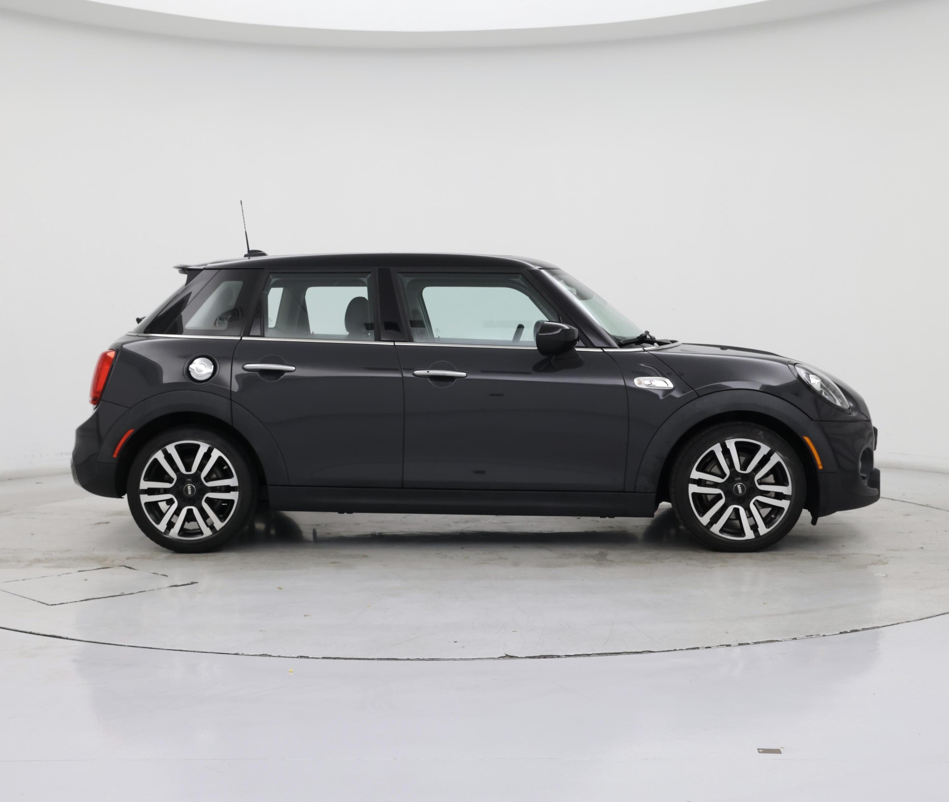 Thumbnail: 2021 MINI Cooper Hardtop - 7