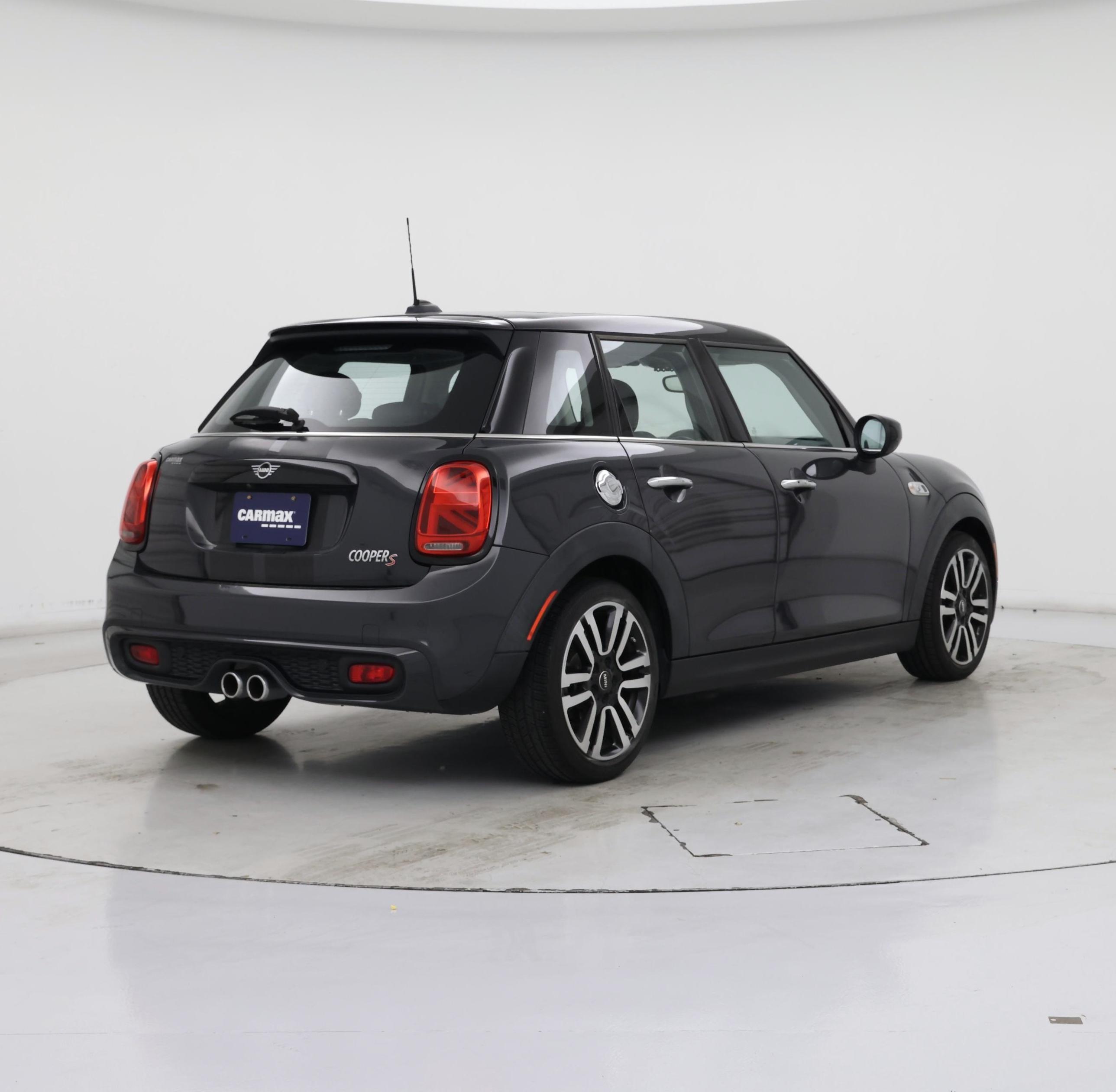 Thumbnail: 2021 MINI Cooper Hardtop - 8