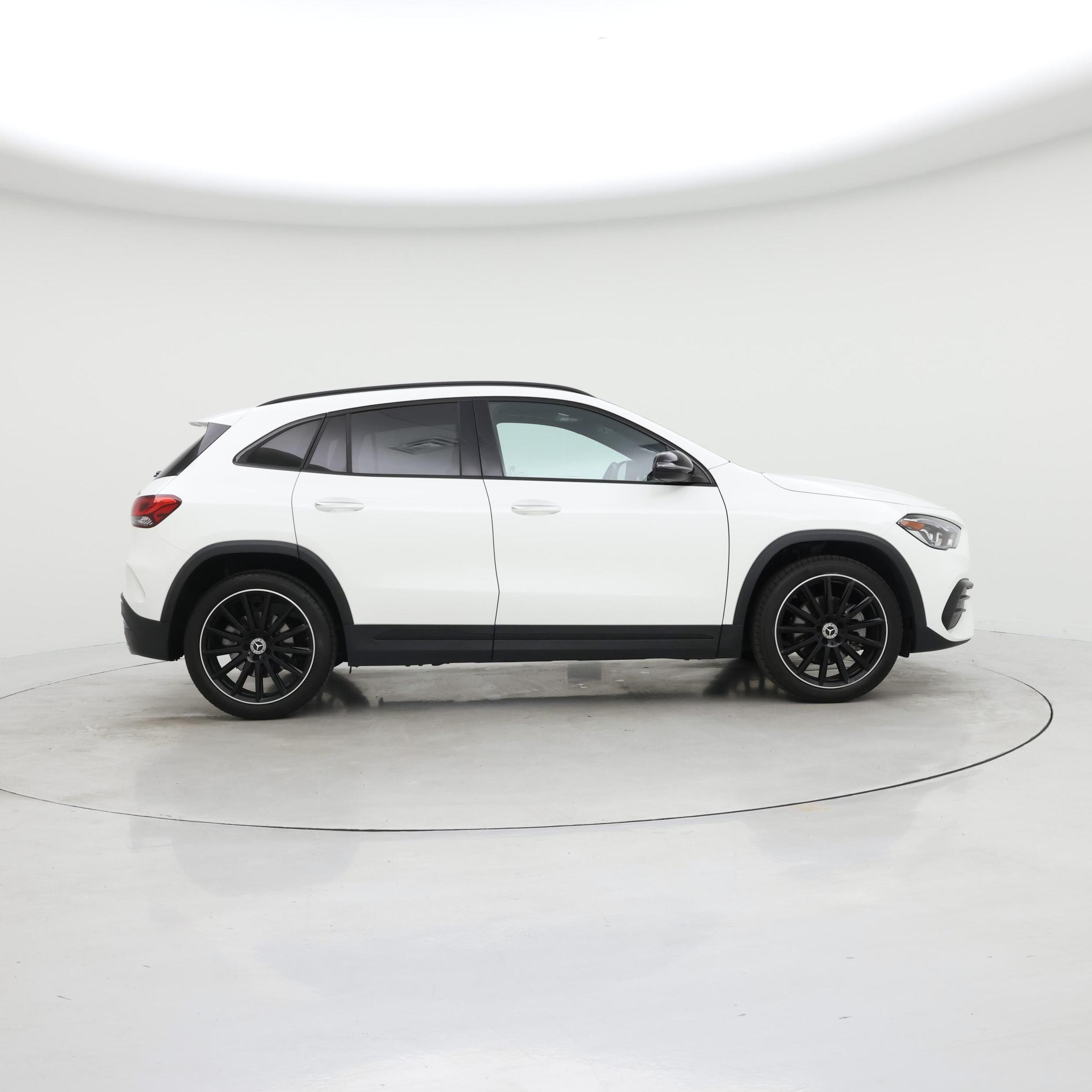 Thumbnail: 2023 Mercedes-Benz GLA - 7