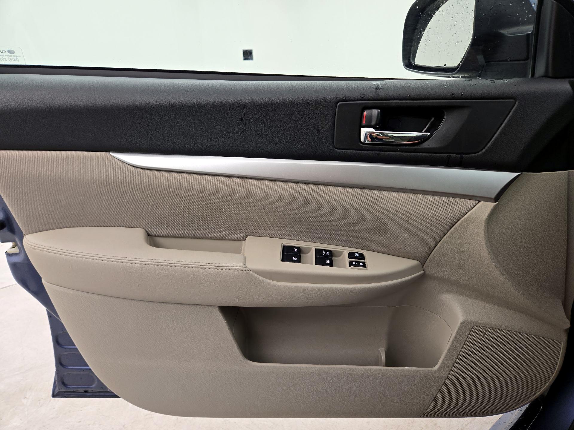 Thumbnail: 2014 Subaru Legacy - 12