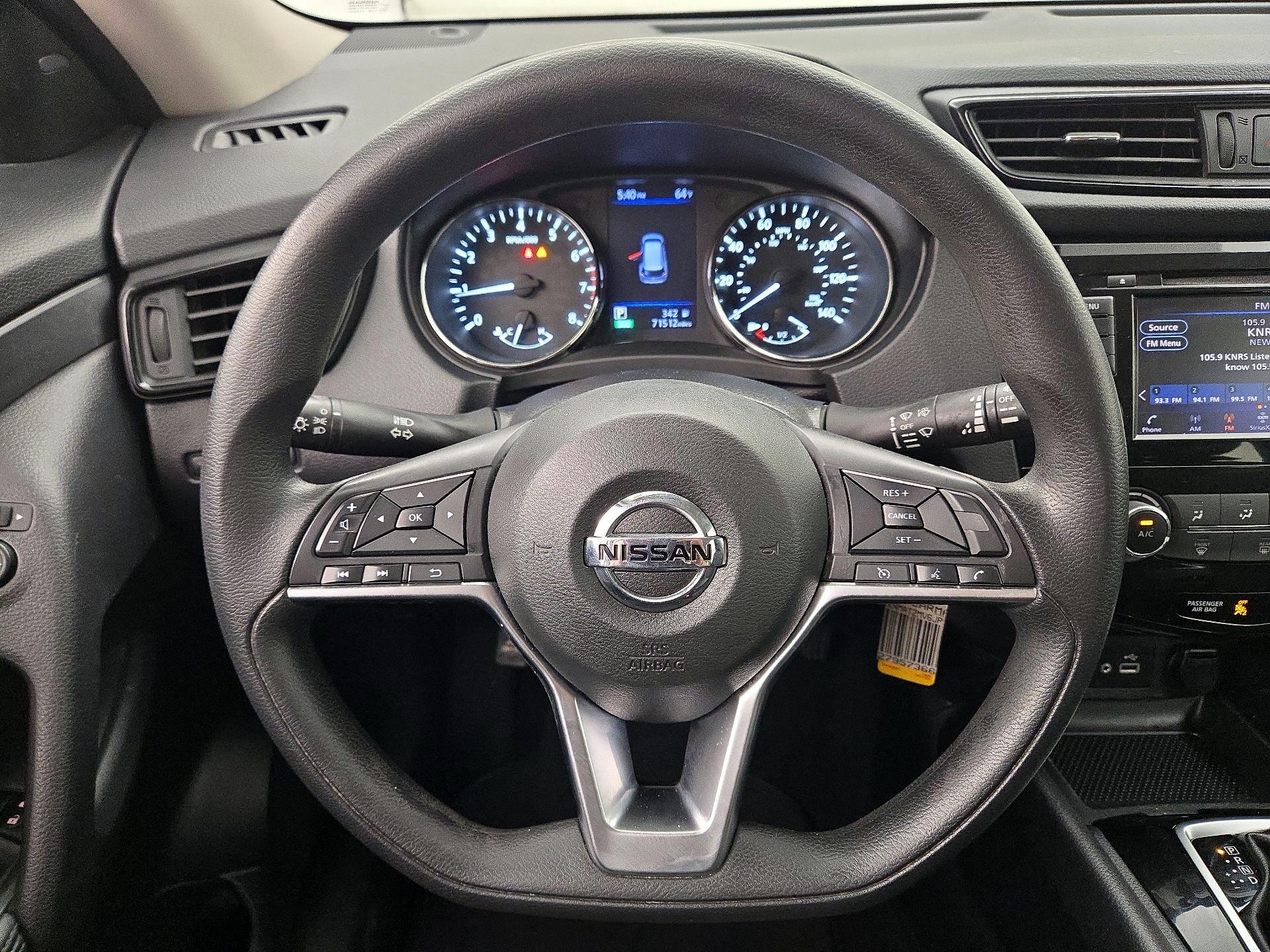 Thumbnail: 2018 Nissan Rogue - 10