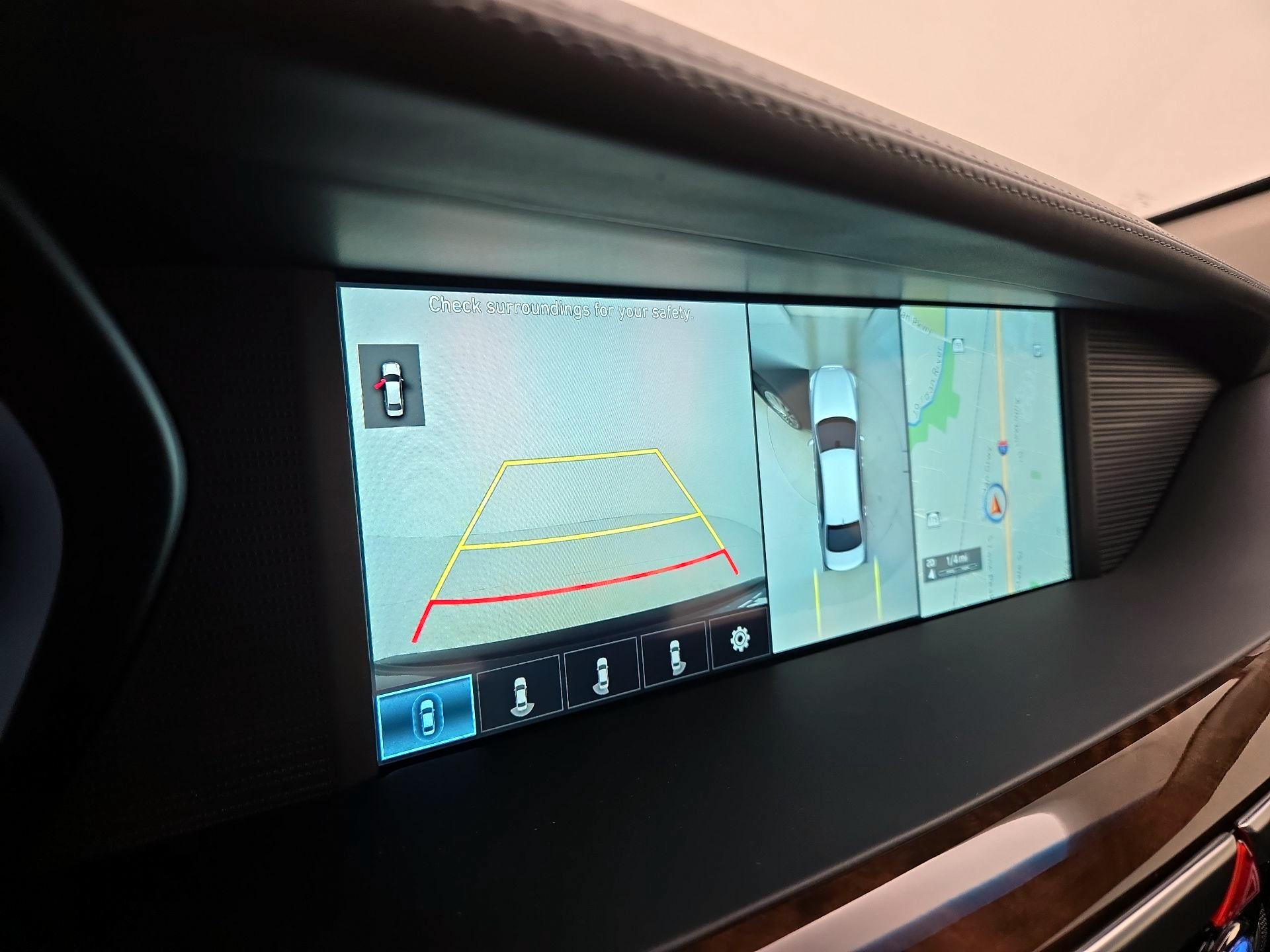 Thumbnail: 2019 Genesis G90 - 15