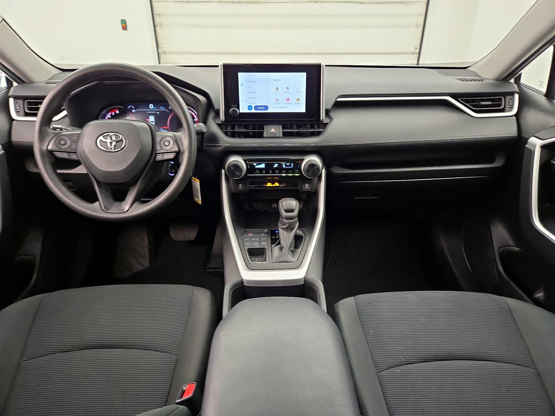 Thumbnail: 2024 Toyota RAV4 - 9