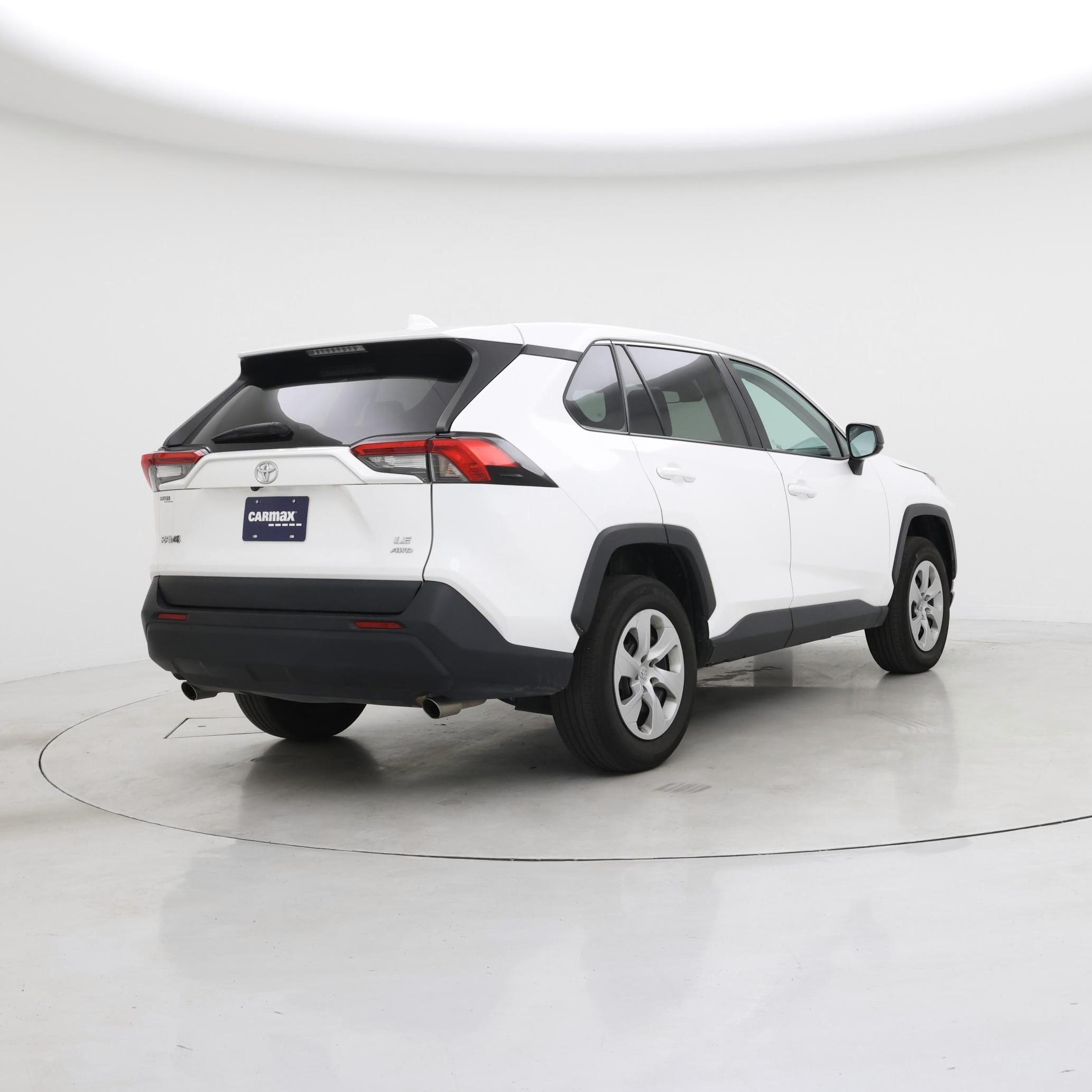 Thumbnail: 2024 Toyota RAV4 - 8