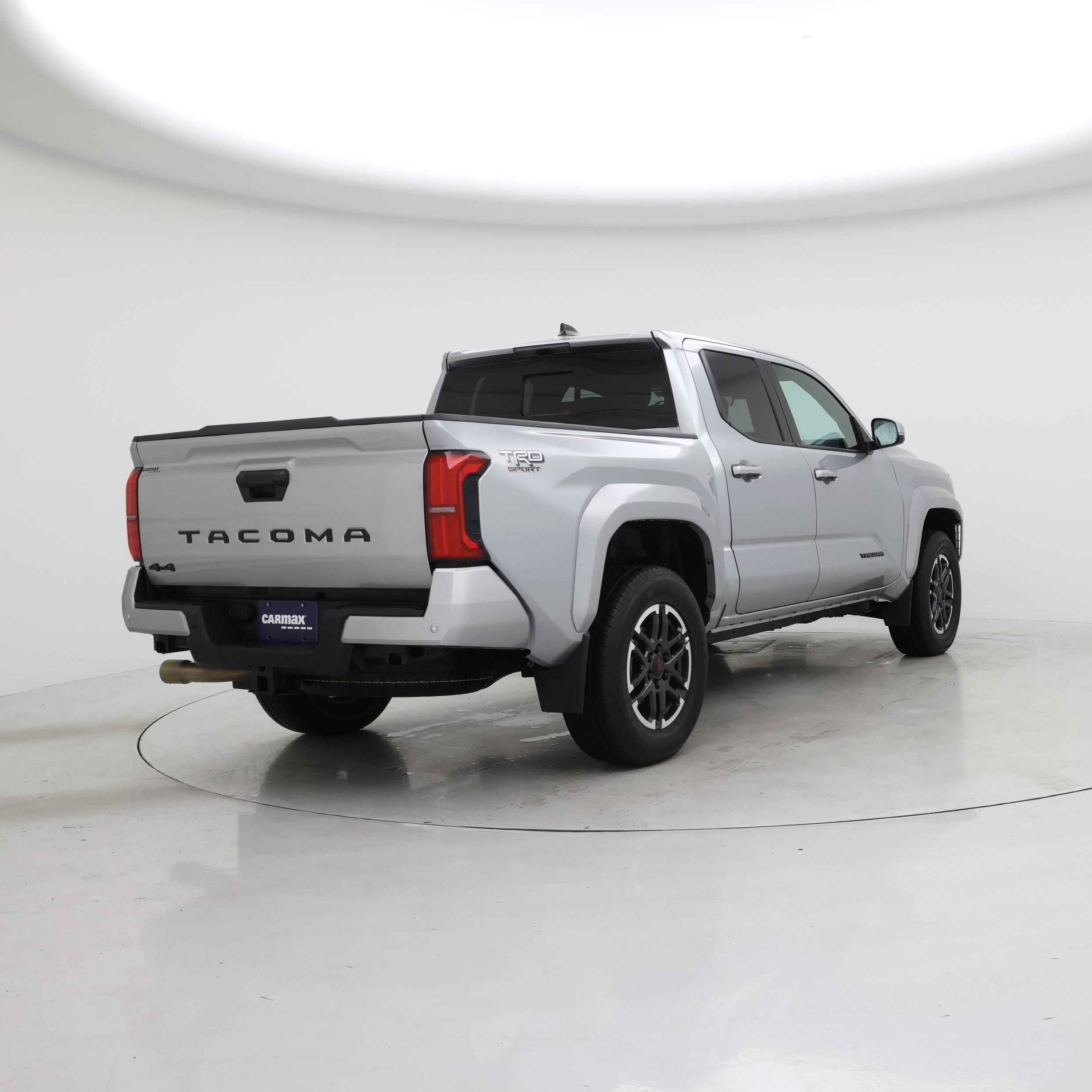 Thumbnail: 2024 Toyota Tacoma - 8
