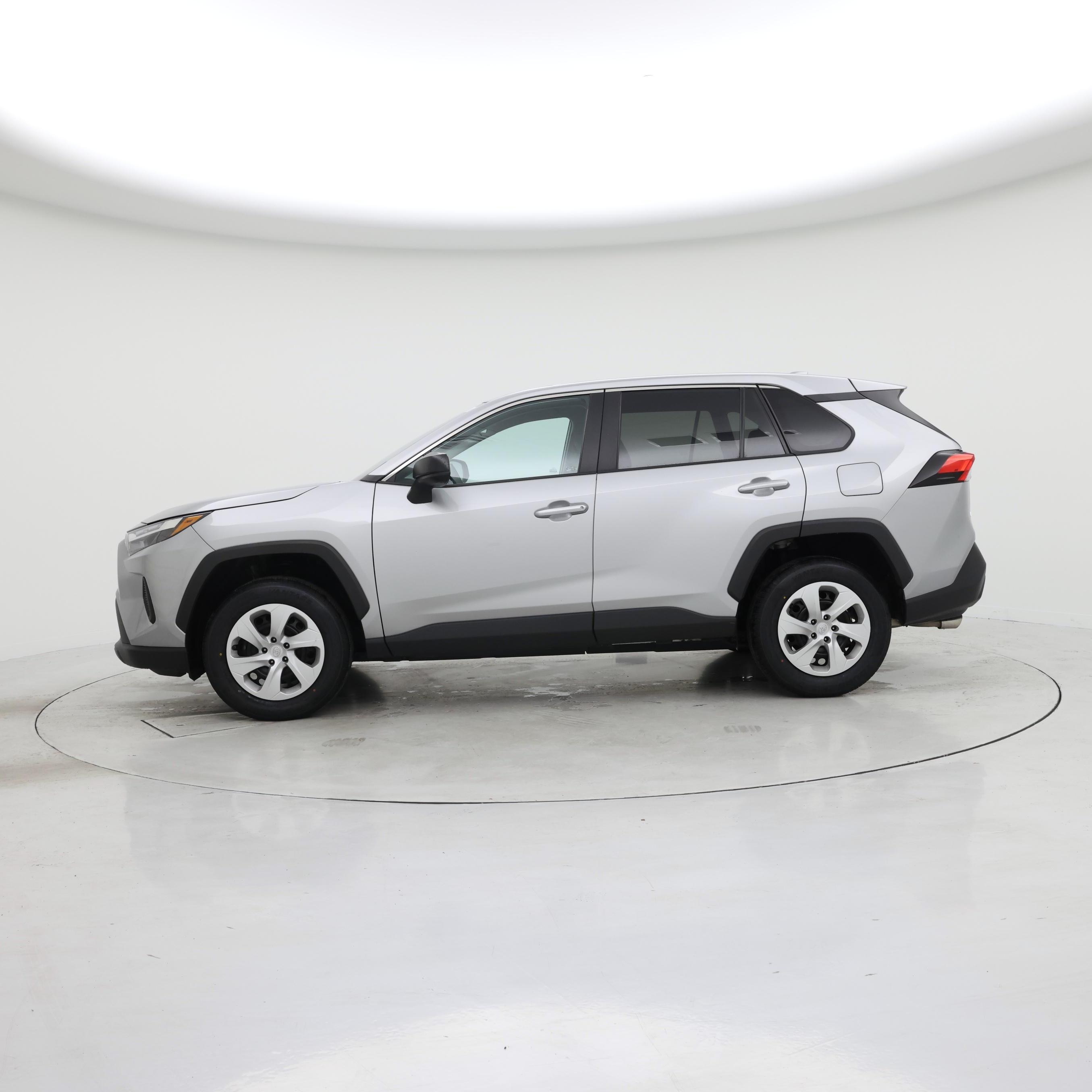 Thumbnail: 2024 Toyota RAV4 - 3