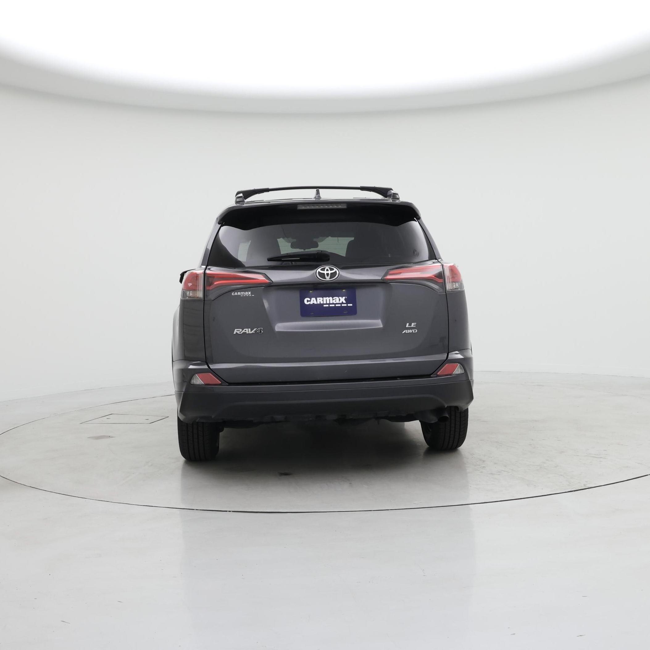 Thumbnail: 2018 Toyota RAV4 - 6