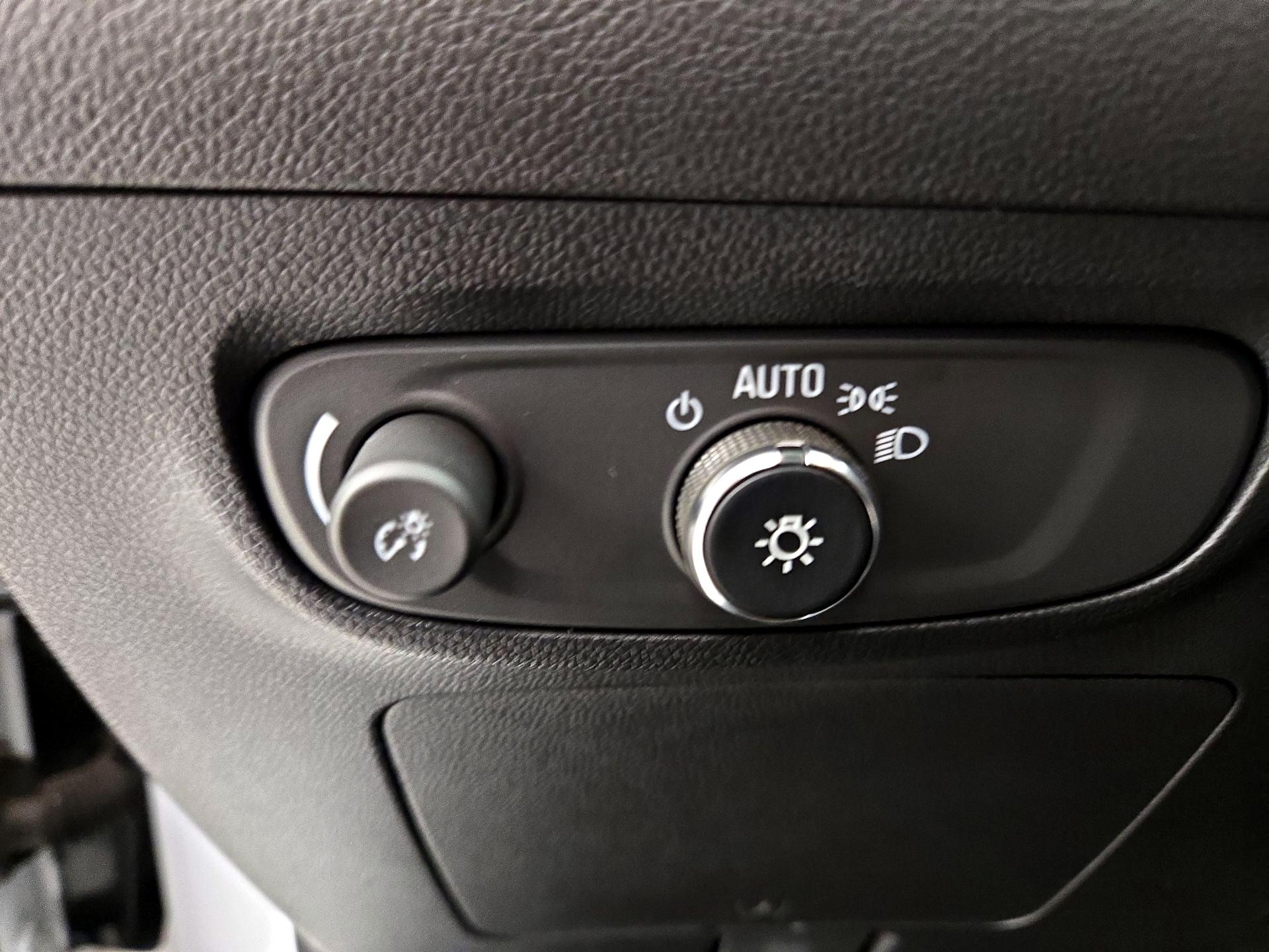 Thumbnail: 2024 Buick Encore GX - 13