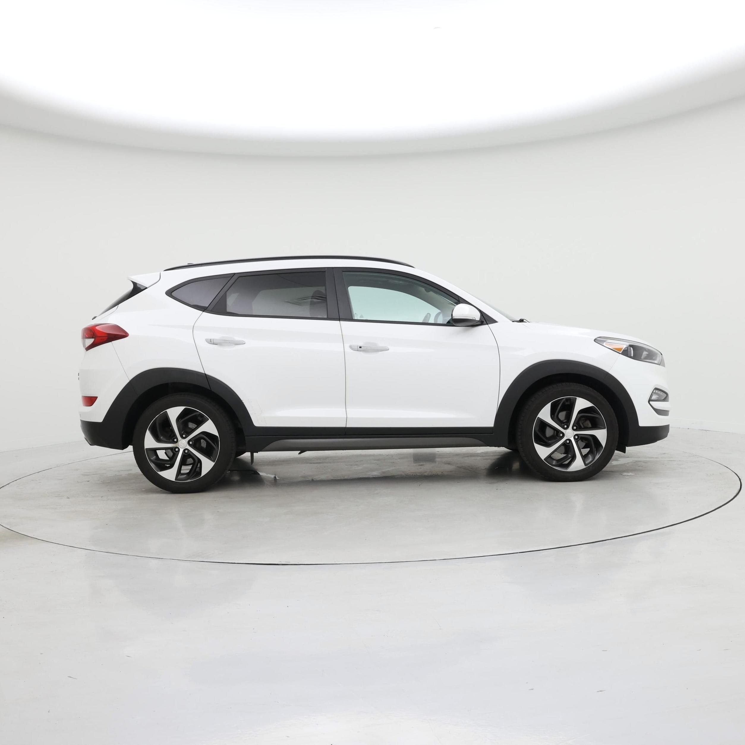Thumbnail: 2016 Hyundai Tucson - 7