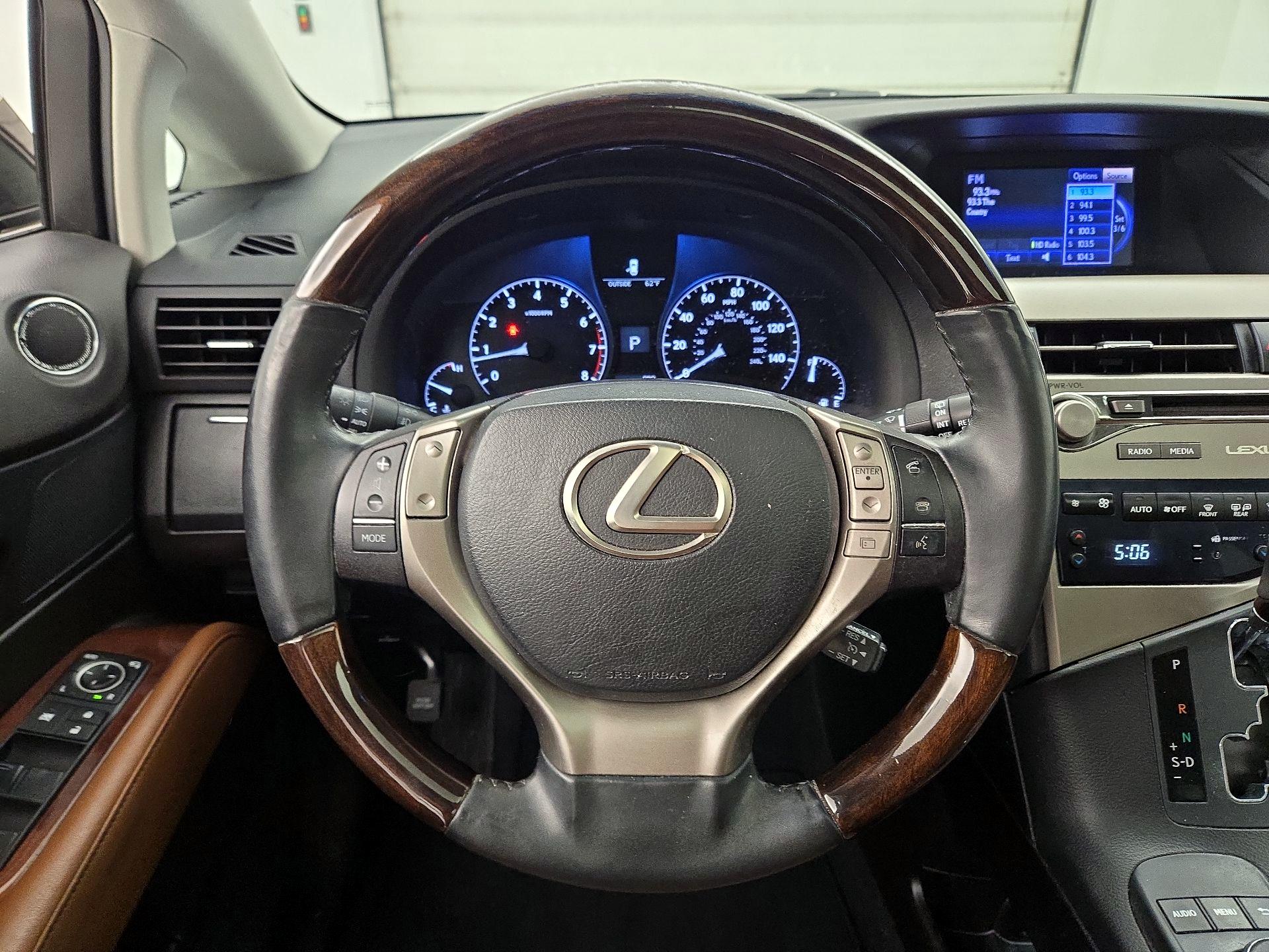 Thumbnail: 2015 Lexus RX - 10