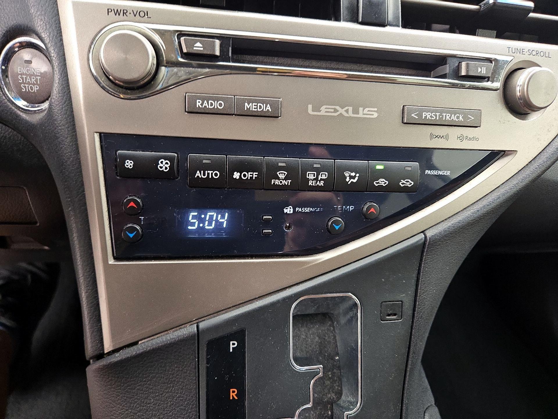 Thumbnail: 2015 Lexus RX - 16