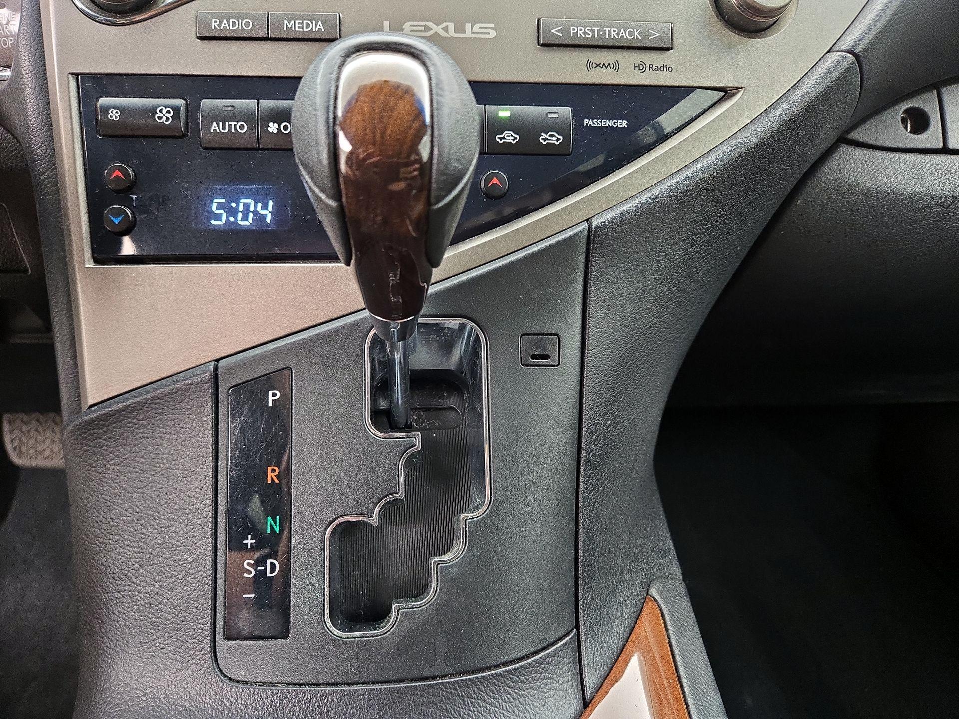 Thumbnail: 2015 Lexus RX - 17