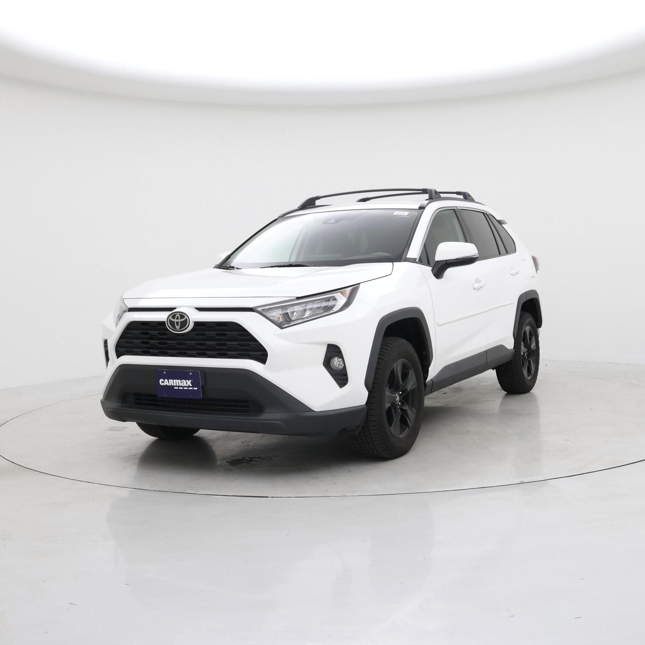 Thumbnail: 2020 Toyota RAV4 - 4