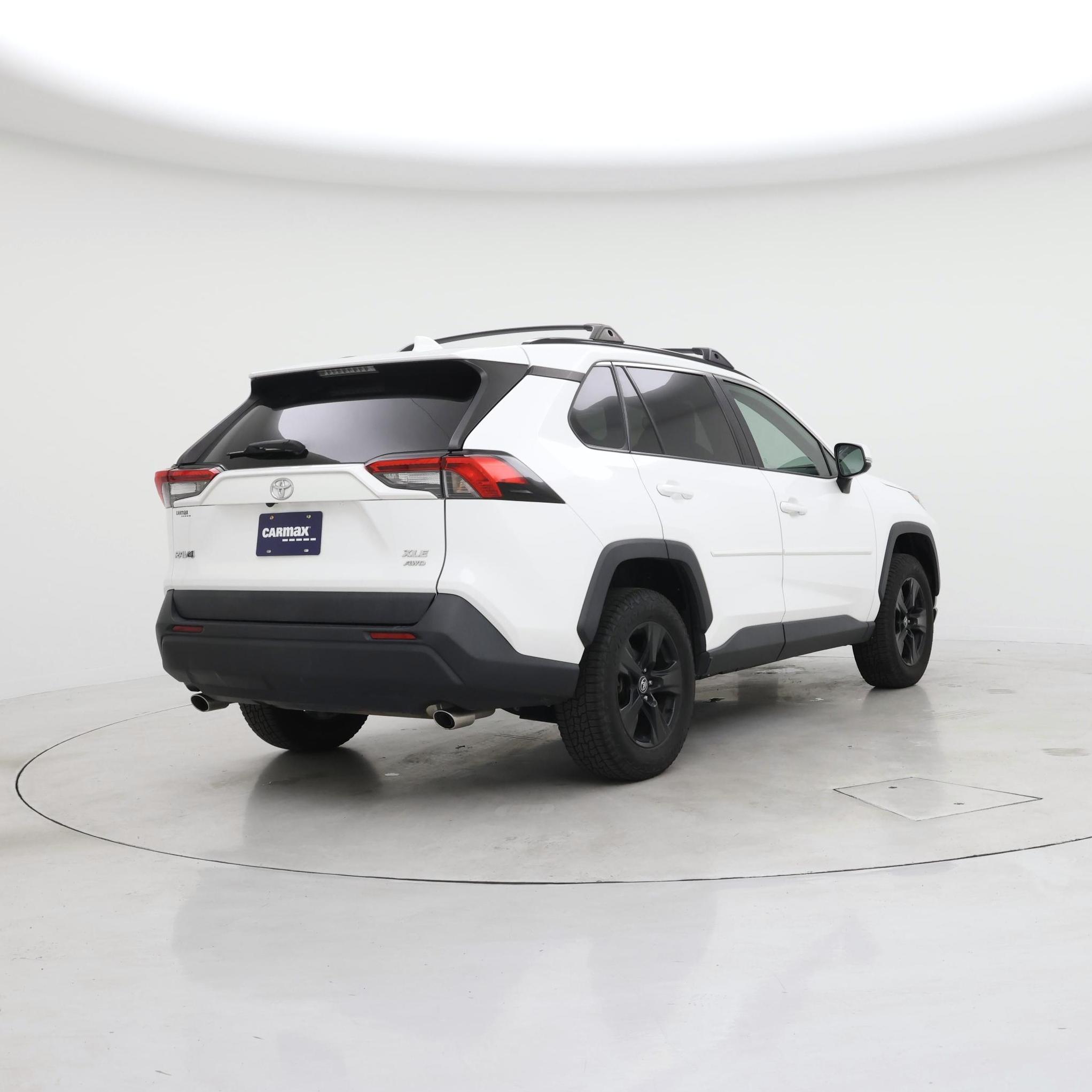 Thumbnail: 2020 Toyota RAV4 - 8