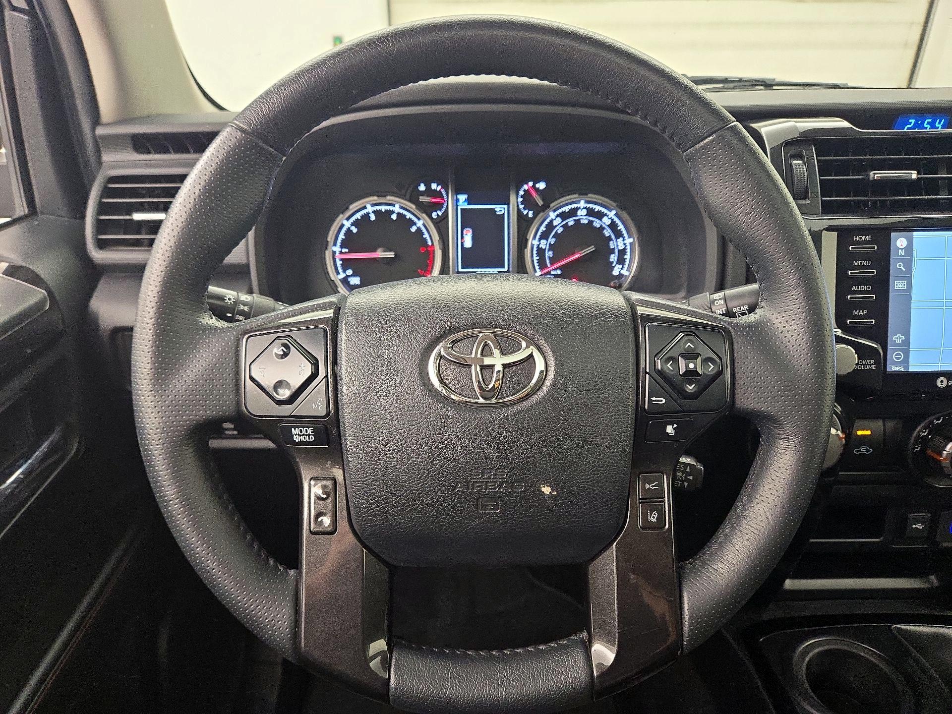 Thumbnail: 2021 Toyota 4Runner - 10