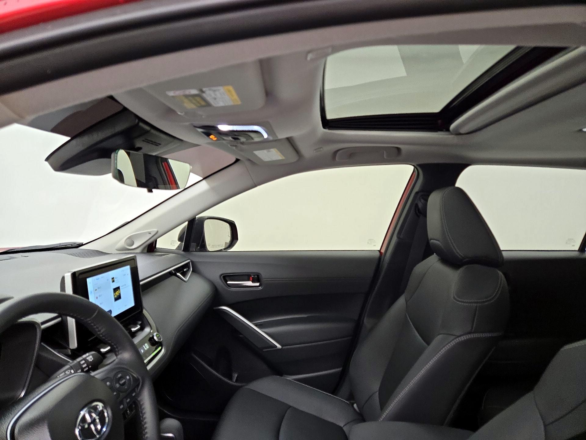 Thumbnail: 2025 Toyota Corolla Cross - 19