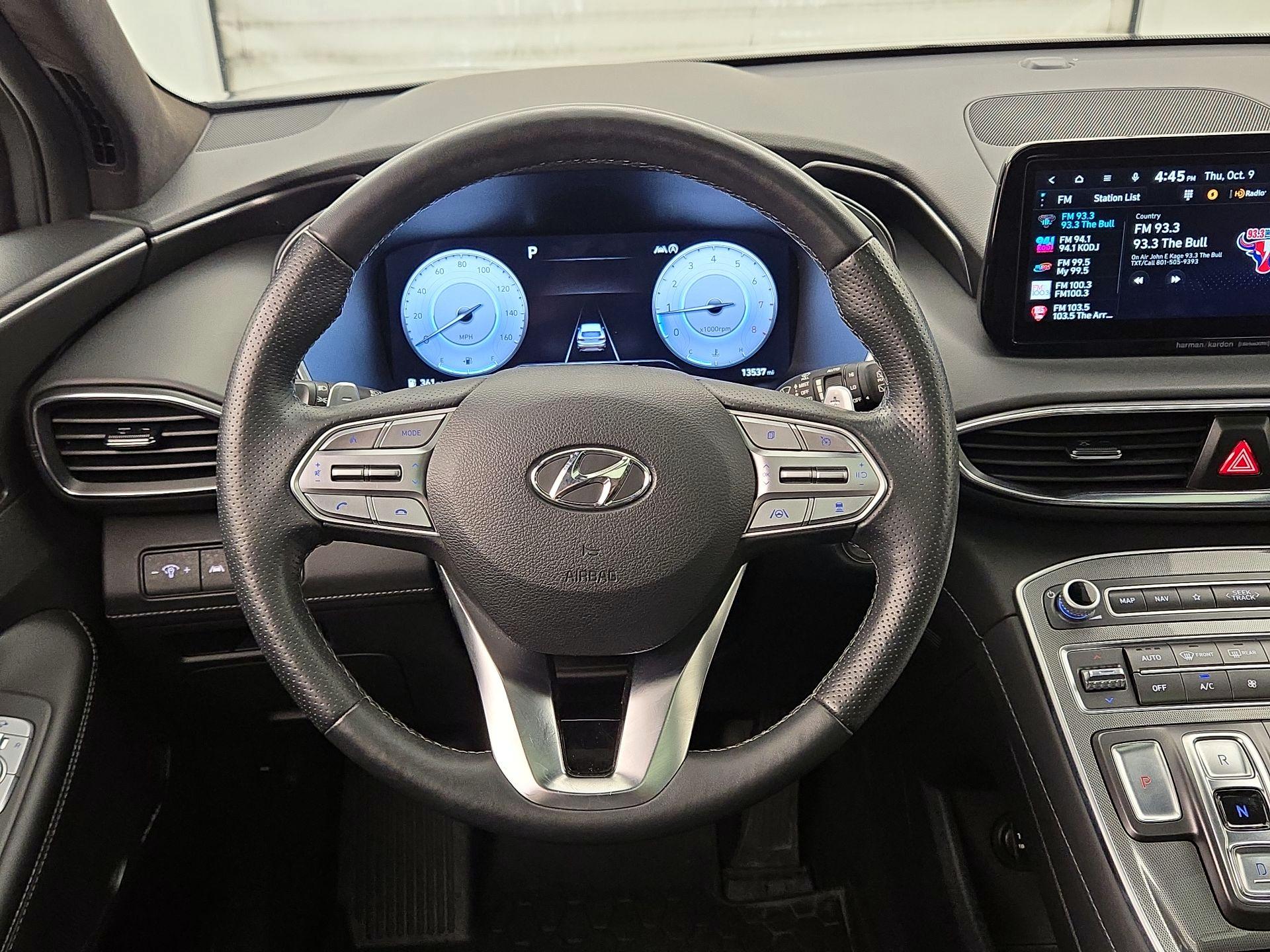 Thumbnail: 2023 Hyundai Santa Fe - 10