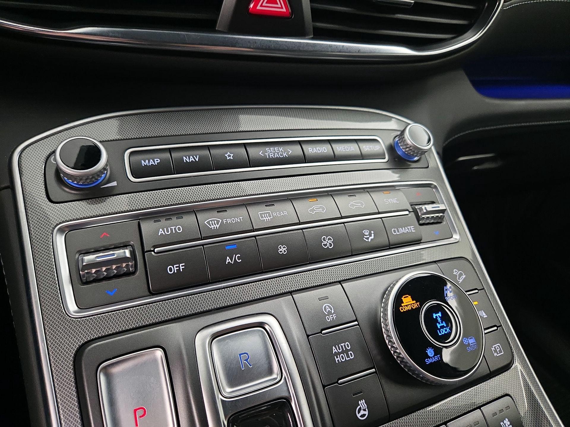 Thumbnail: 2023 Hyundai Santa Fe - 17