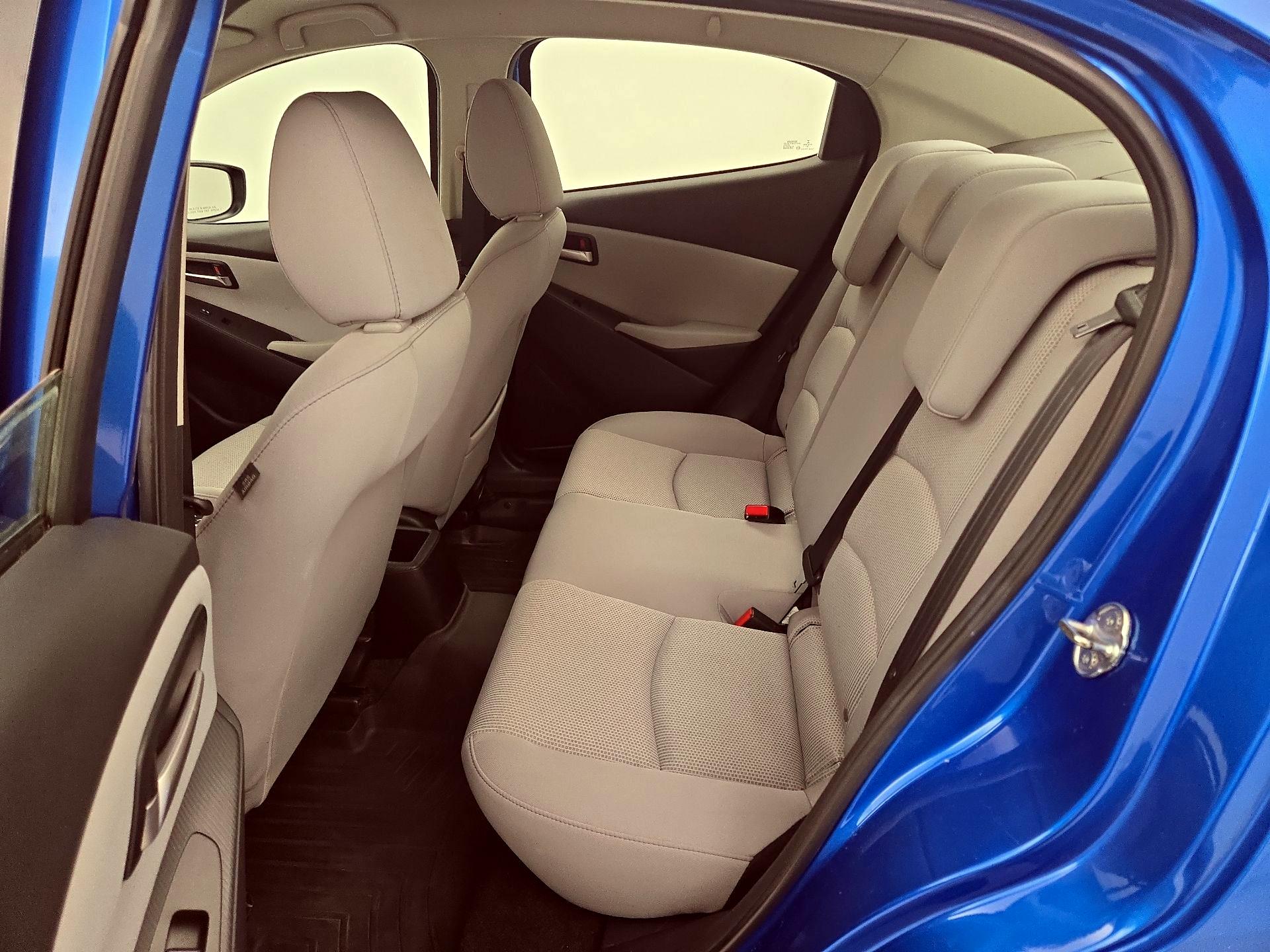 Thumbnail: 2019 Toyota Yaris - 19