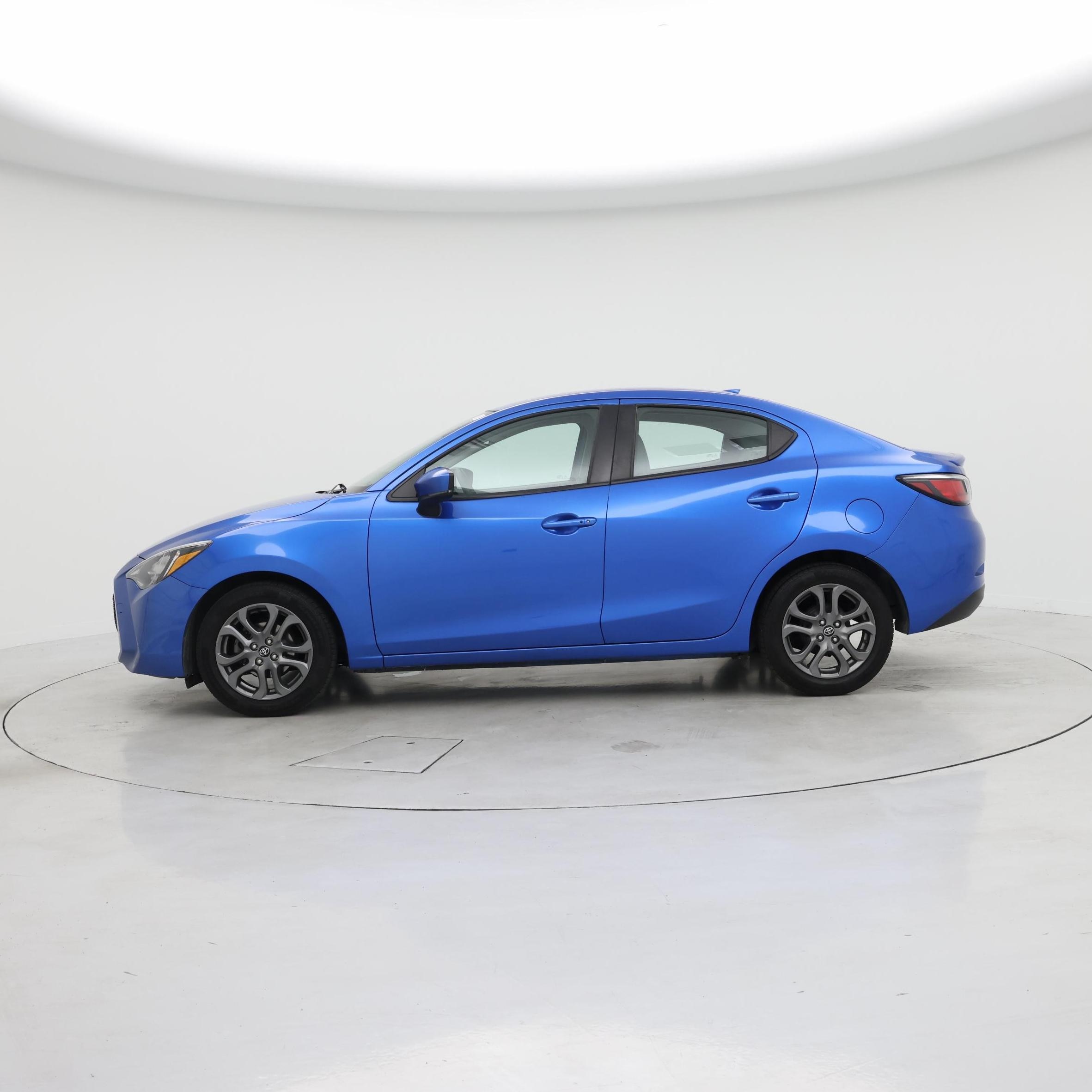 Thumbnail: 2019 Toyota Yaris - 3
