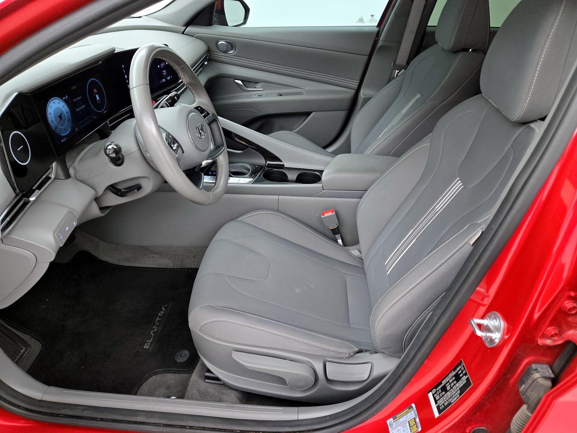 Thumbnail: 2023 Hyundai Elantra - 11