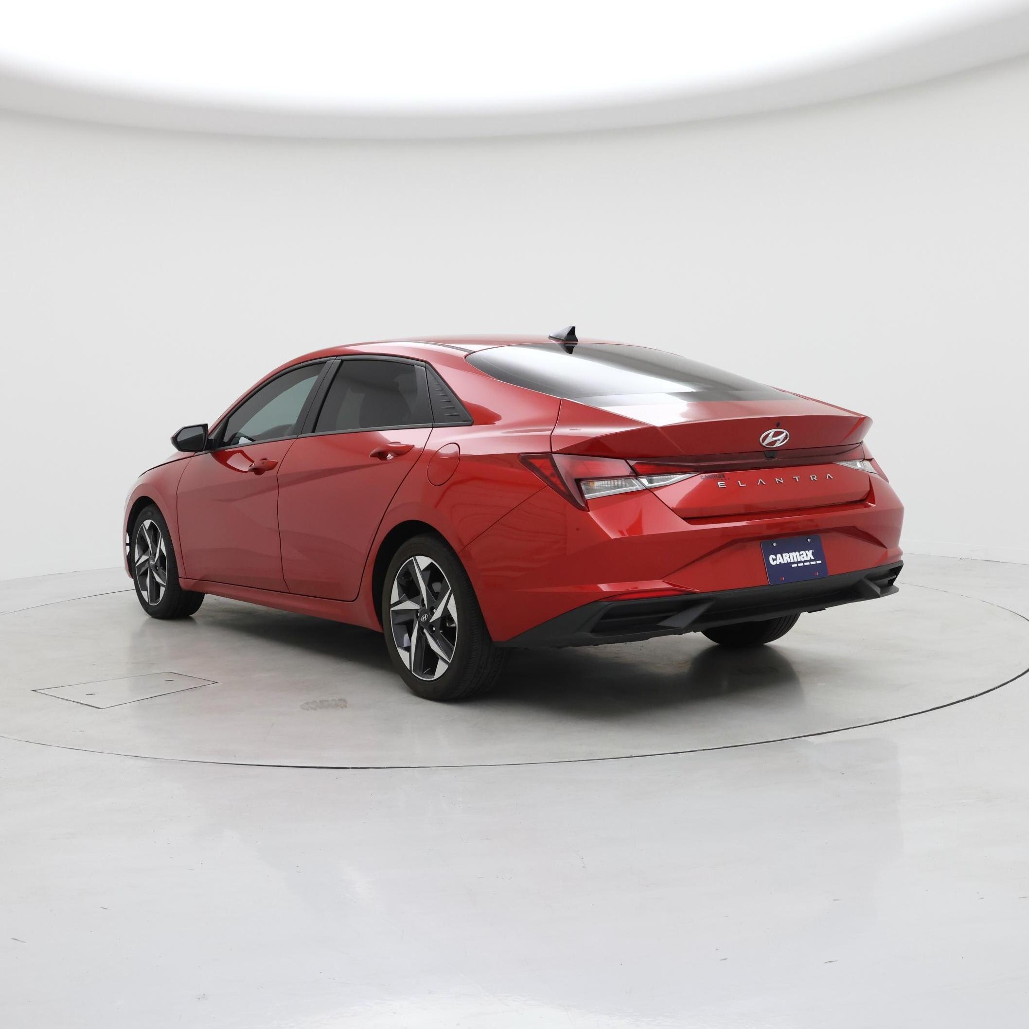 Thumbnail: 2023 Hyundai Elantra - 2