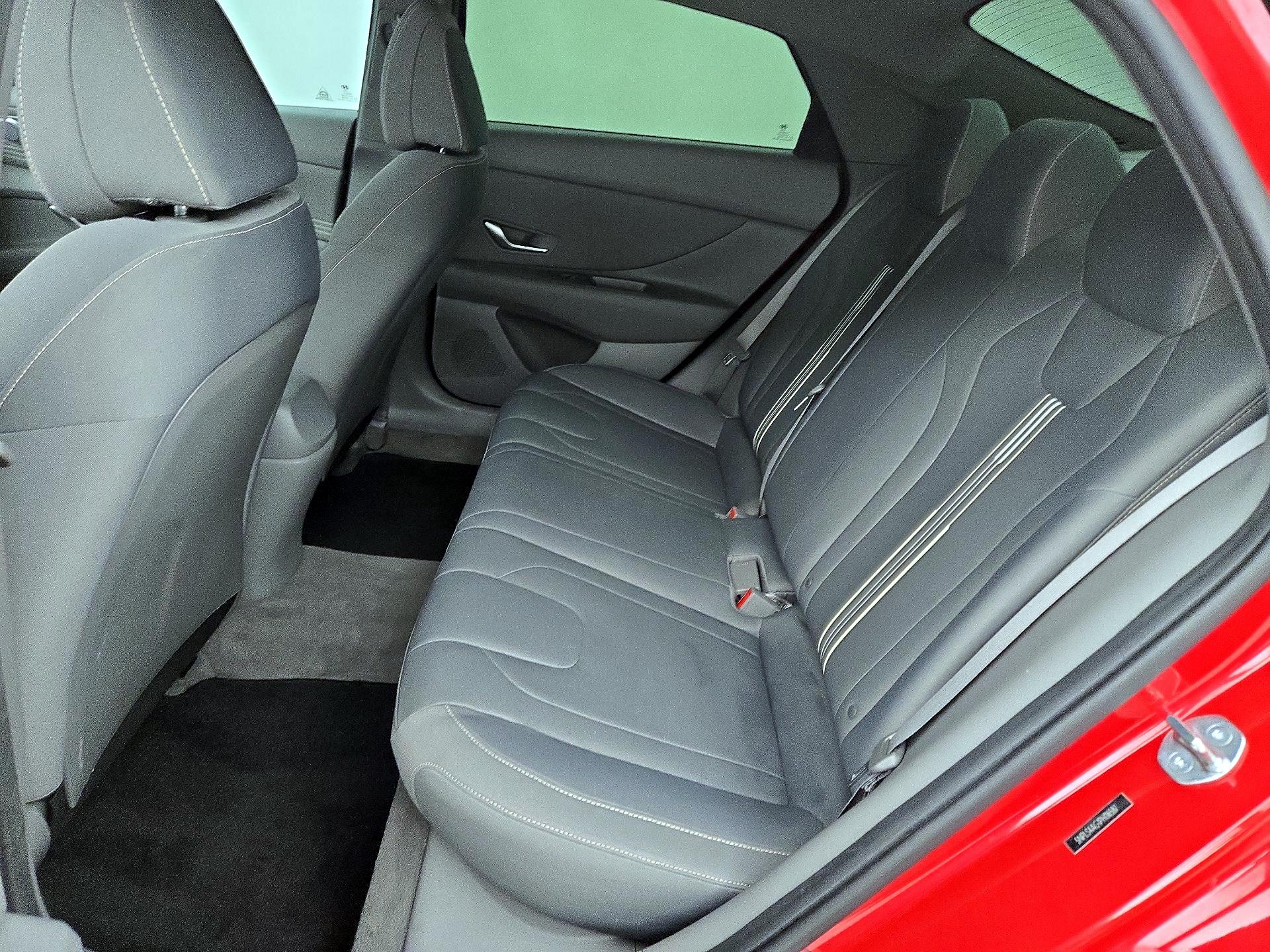 Thumbnail: 2023 Hyundai Elantra - 20