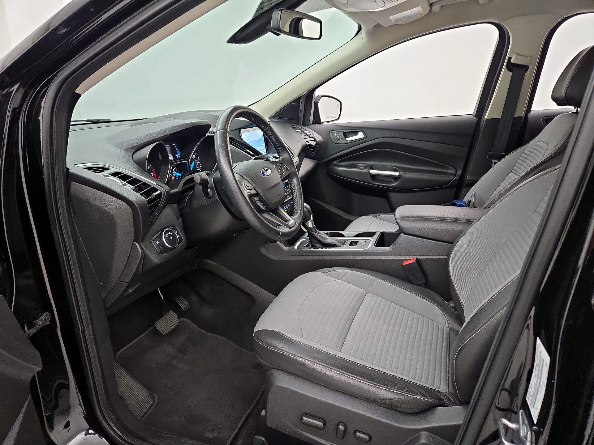 Thumbnail: 2017 Ford Escape - 11