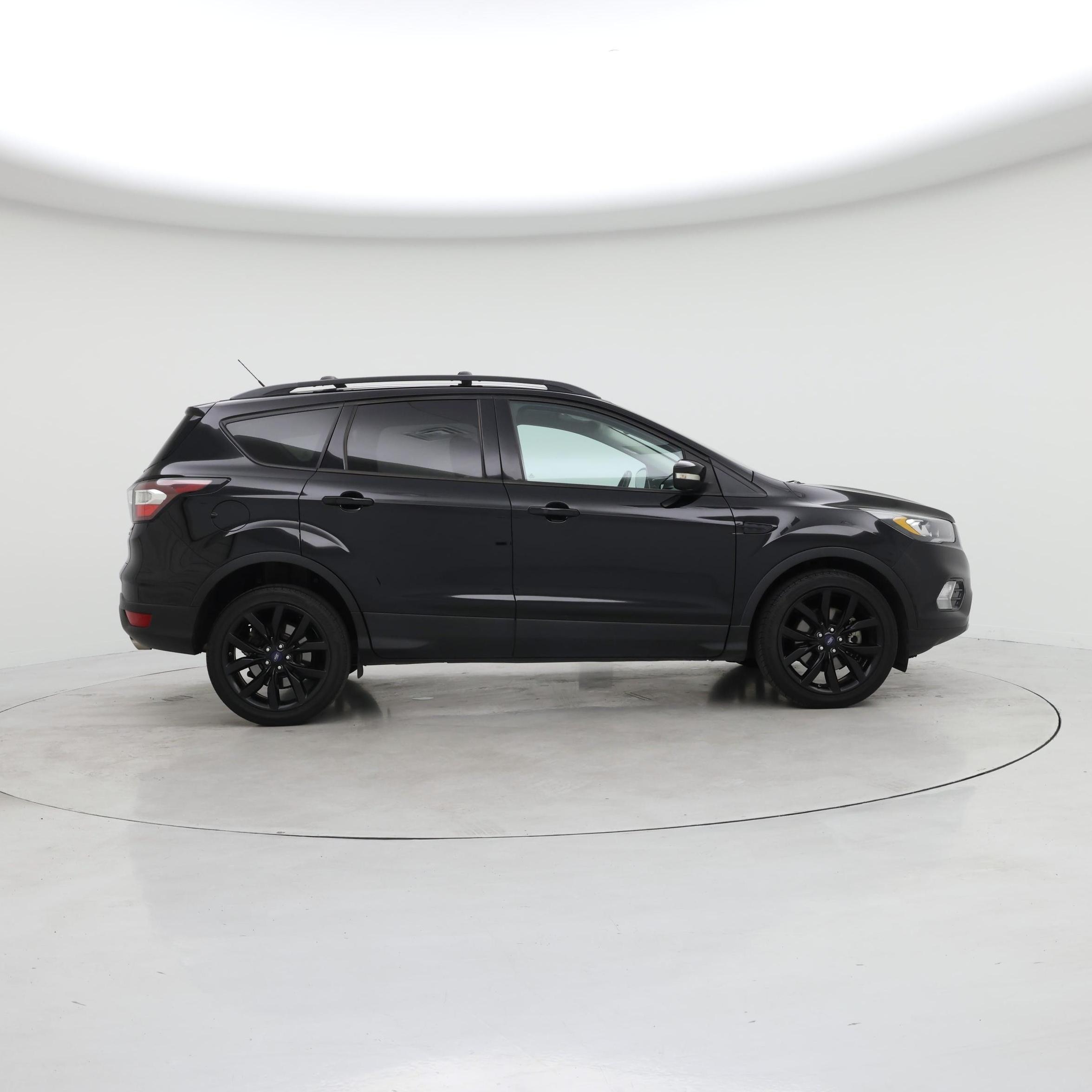 Thumbnail: 2017 Ford Escape - 7