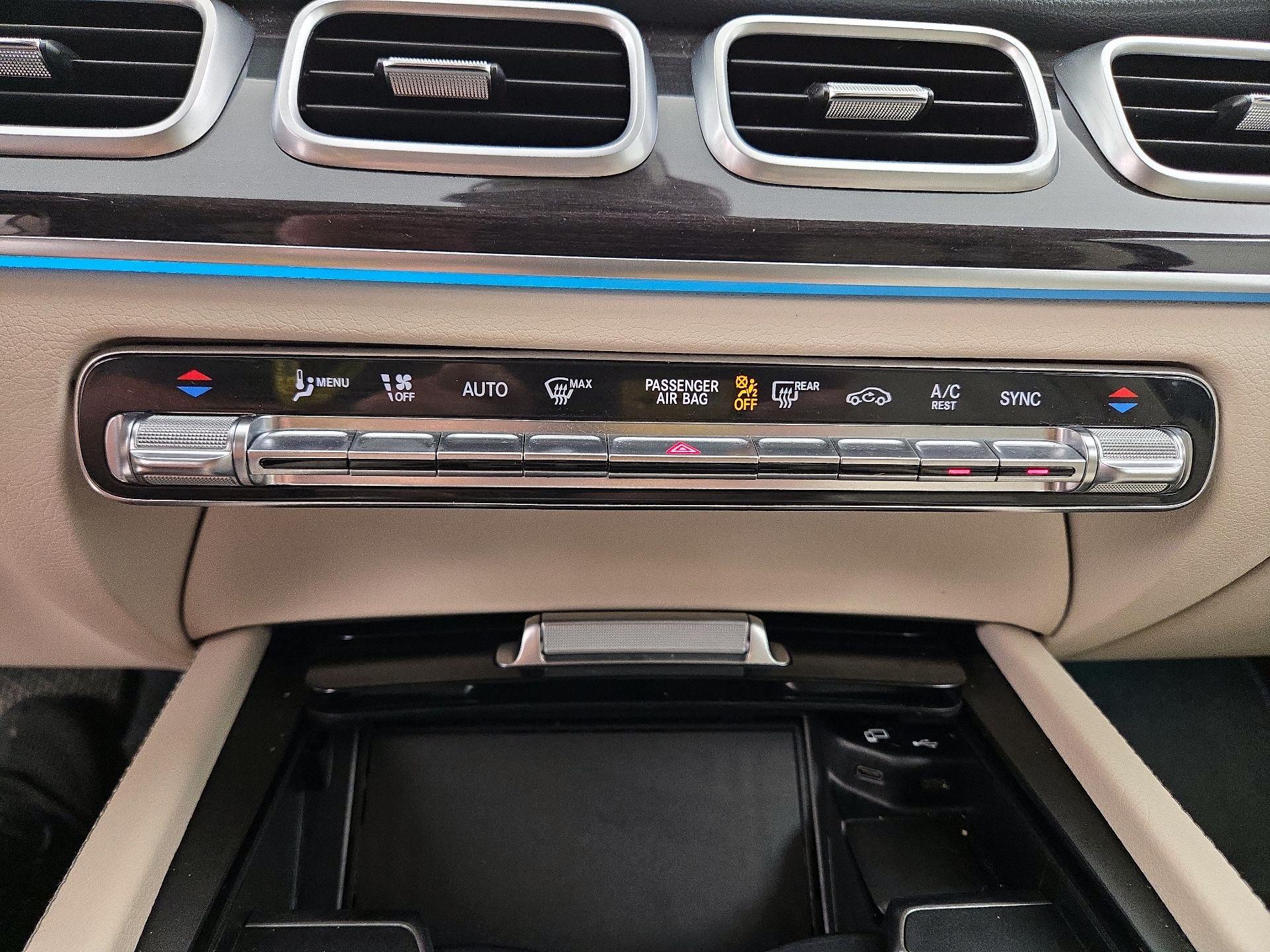 Thumbnail: 2020 Mercedes-Benz GLE - 17