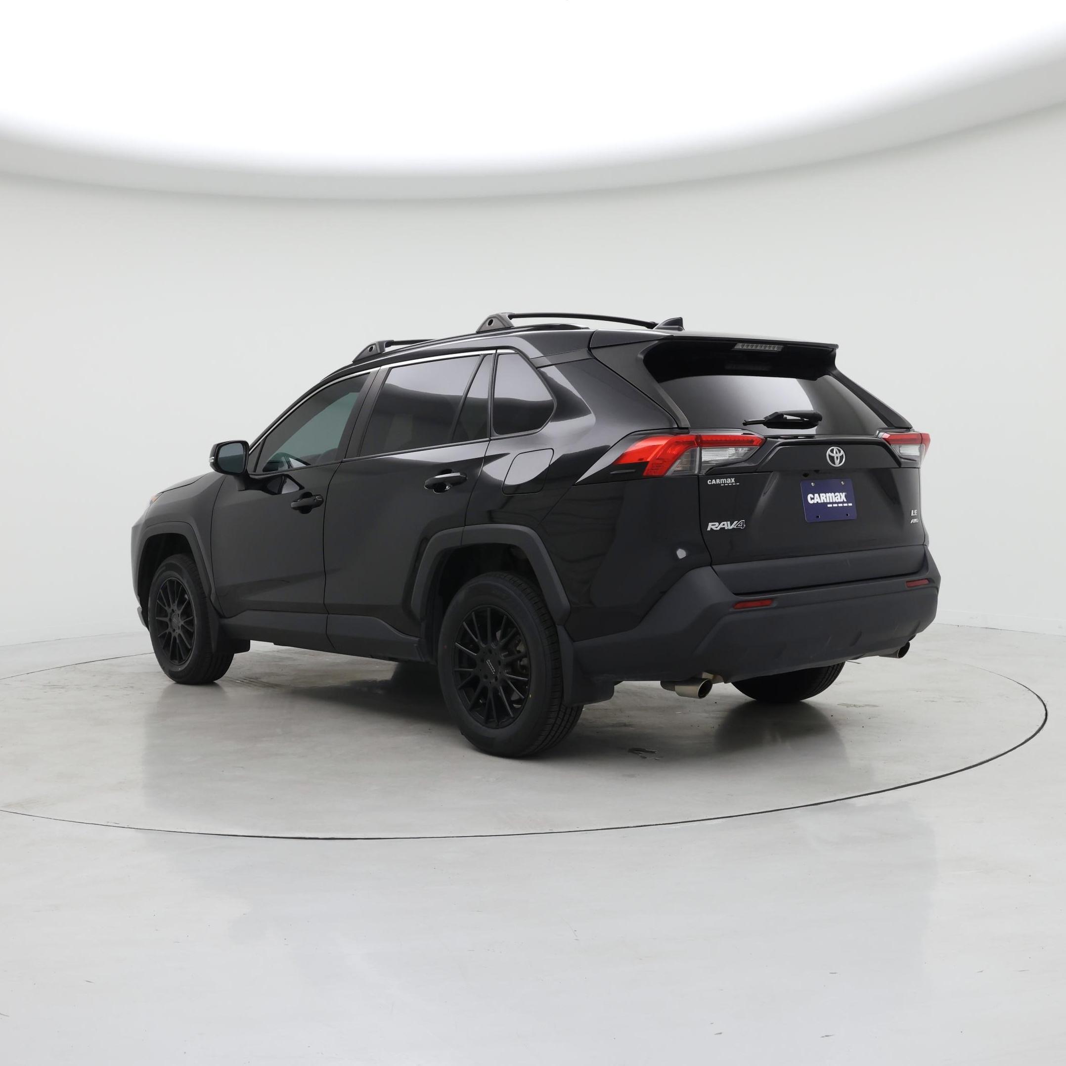 Thumbnail: 2021 Toyota RAV4 - 2