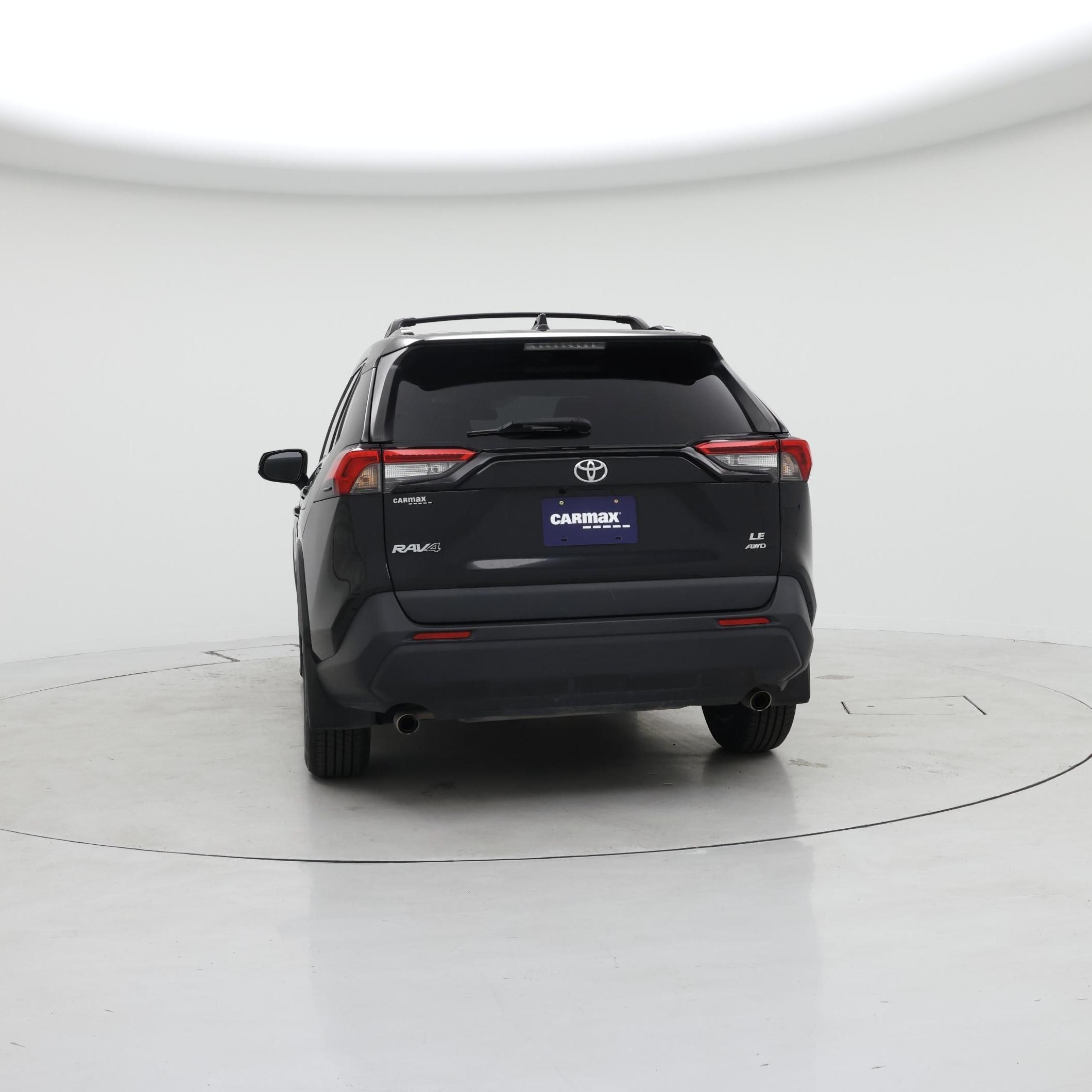 Thumbnail: 2021 Toyota RAV4 - 6