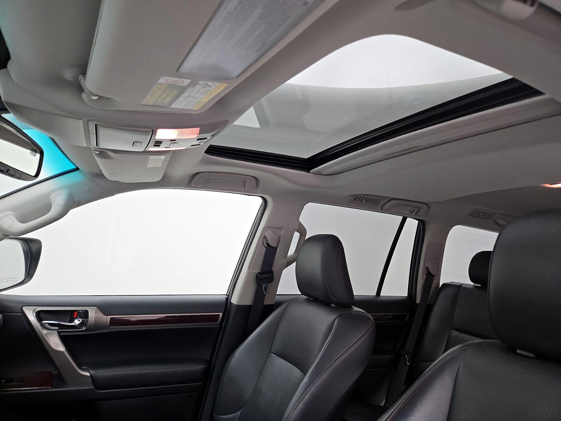 Thumbnail: 2019 Lexus GX - 20