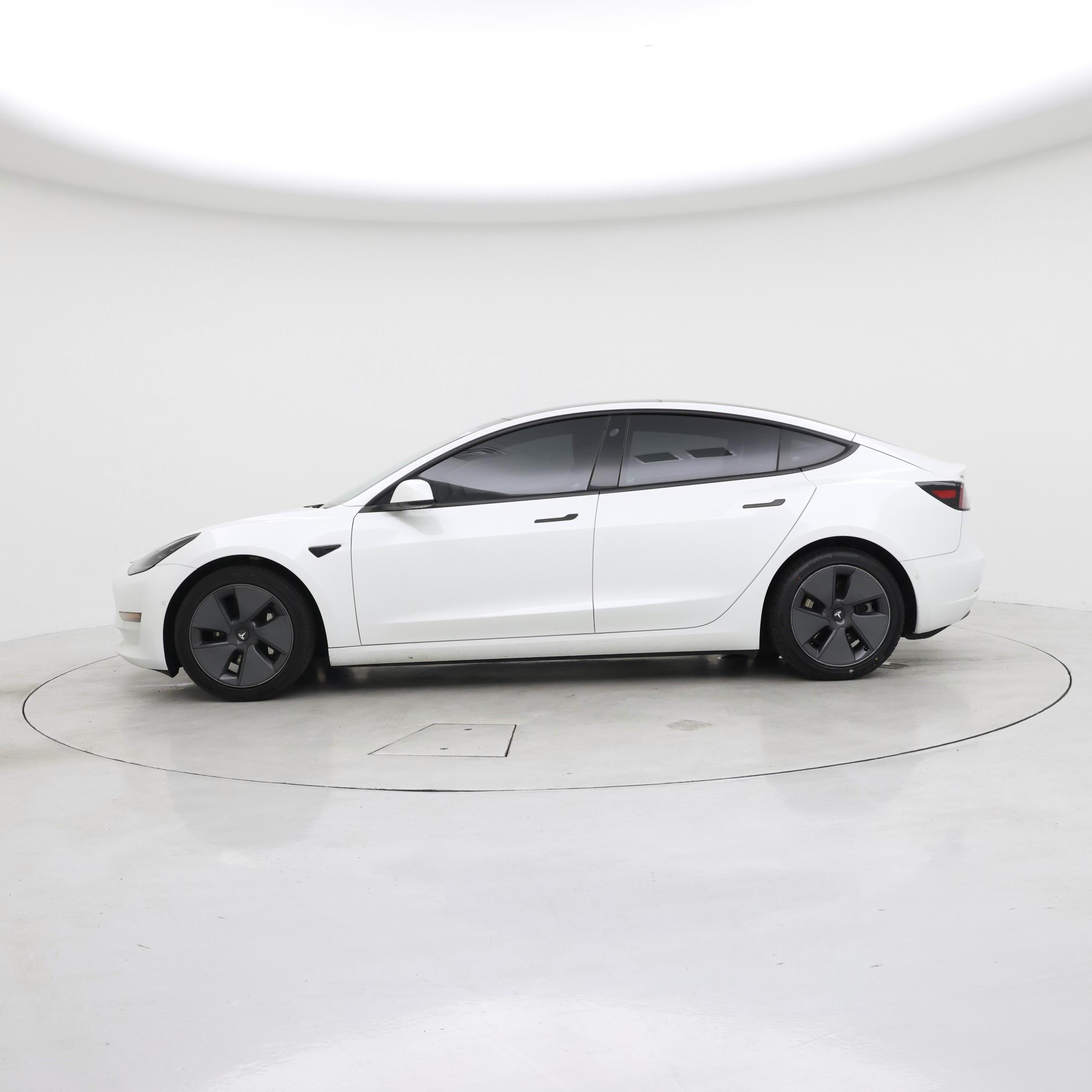 Thumbnail: 2021 Tesla Model 3 - 3